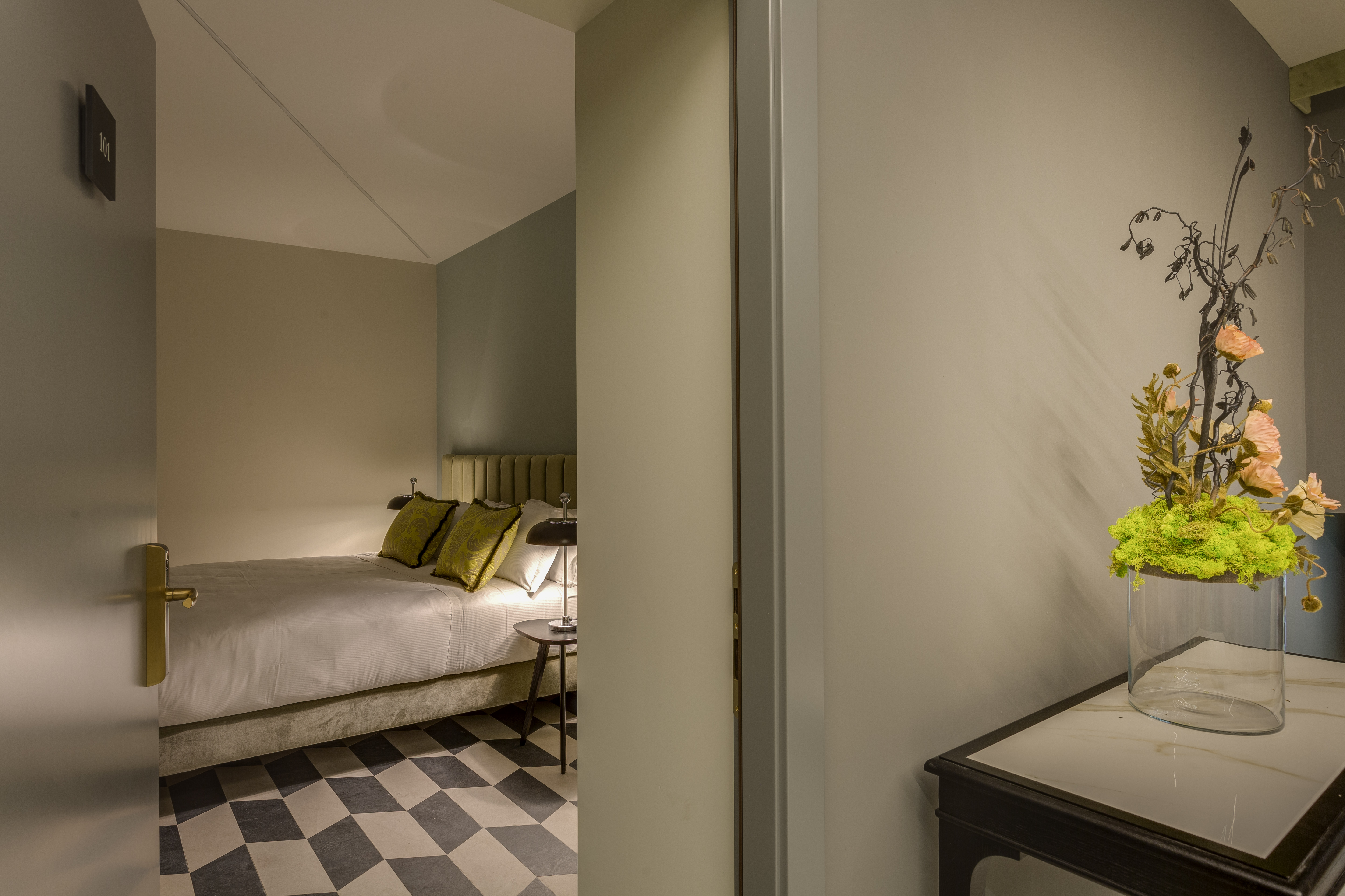 Double or Twin Economy