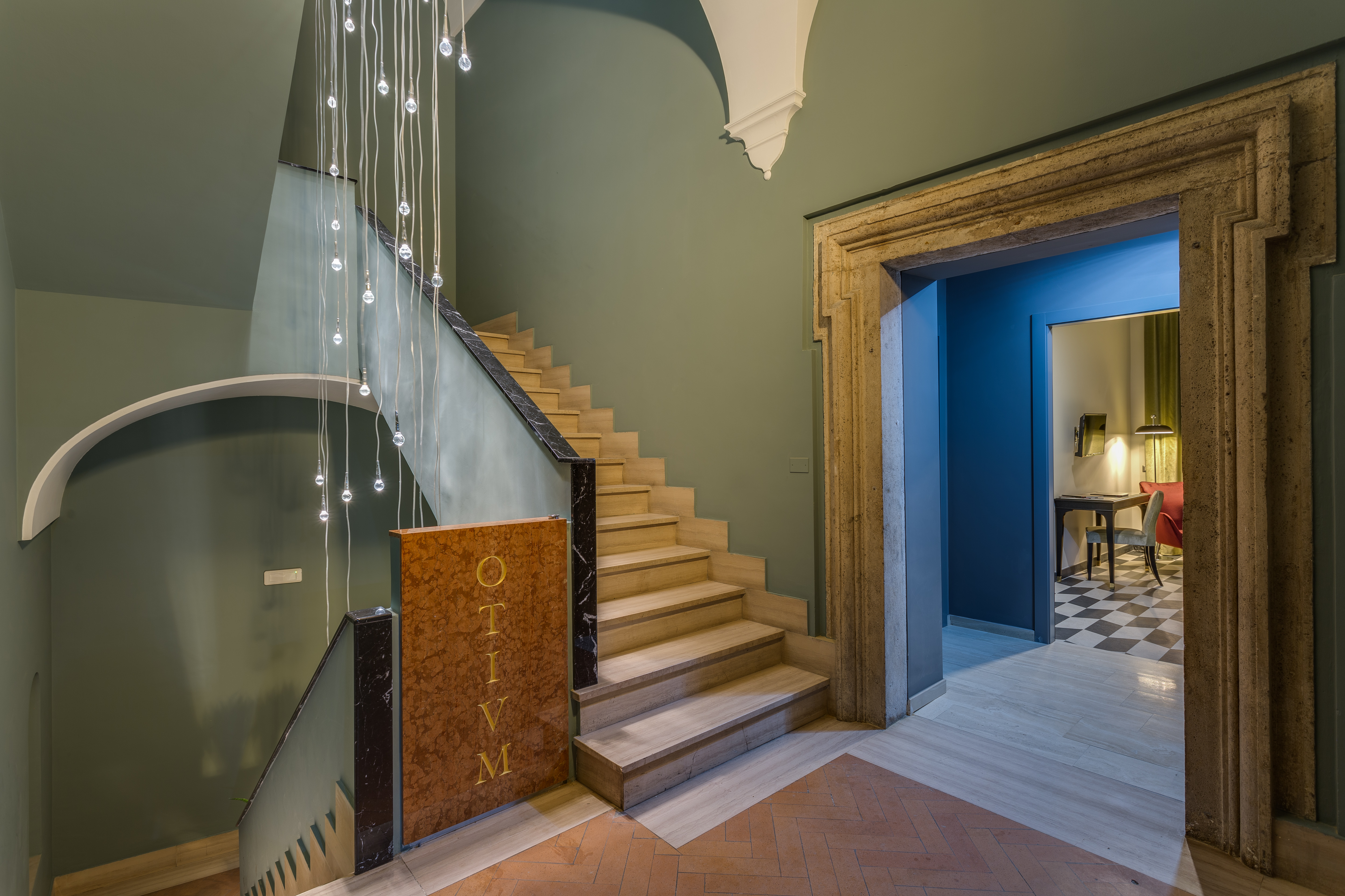 Double or Twin Superior