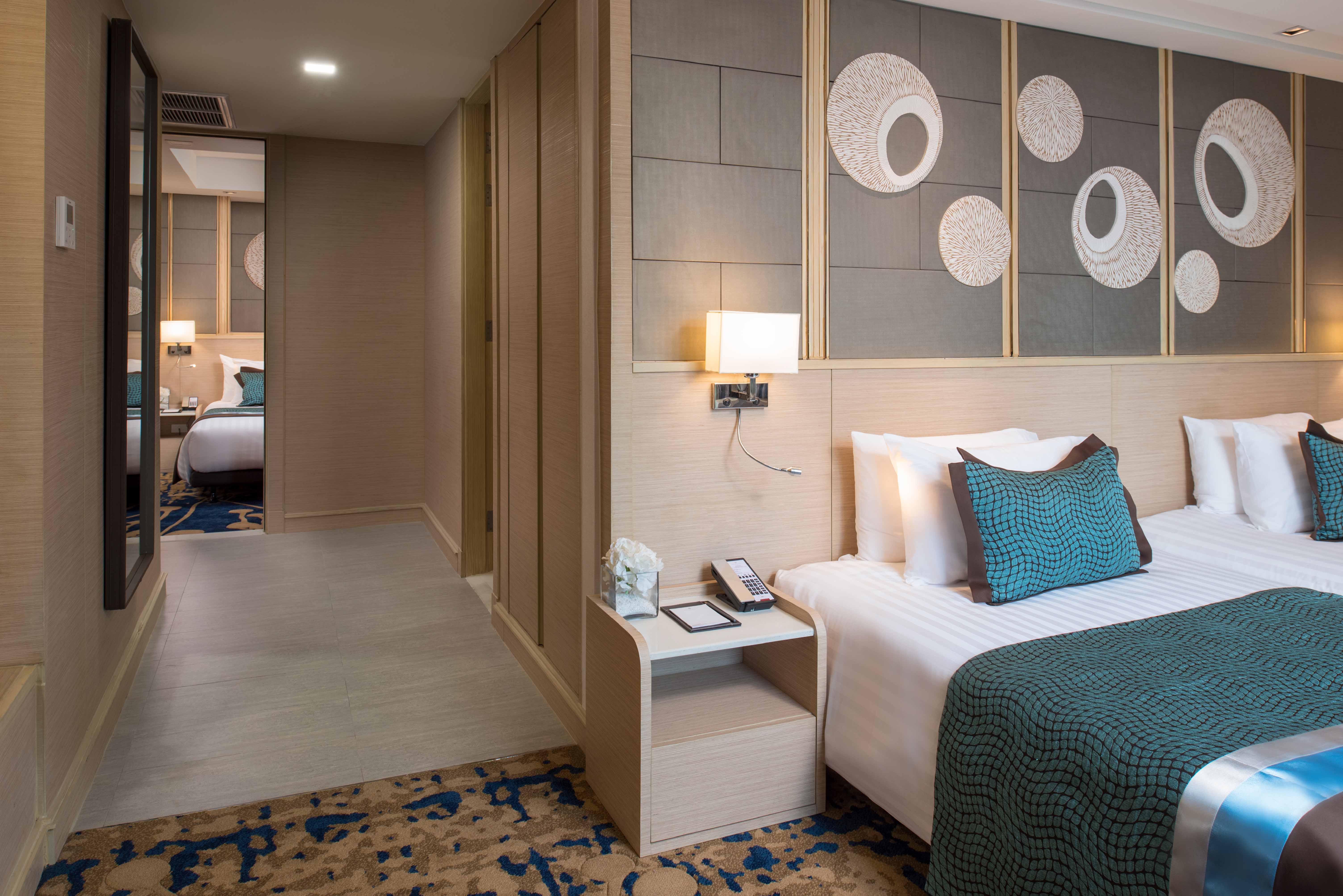 Family Room Connecting Room