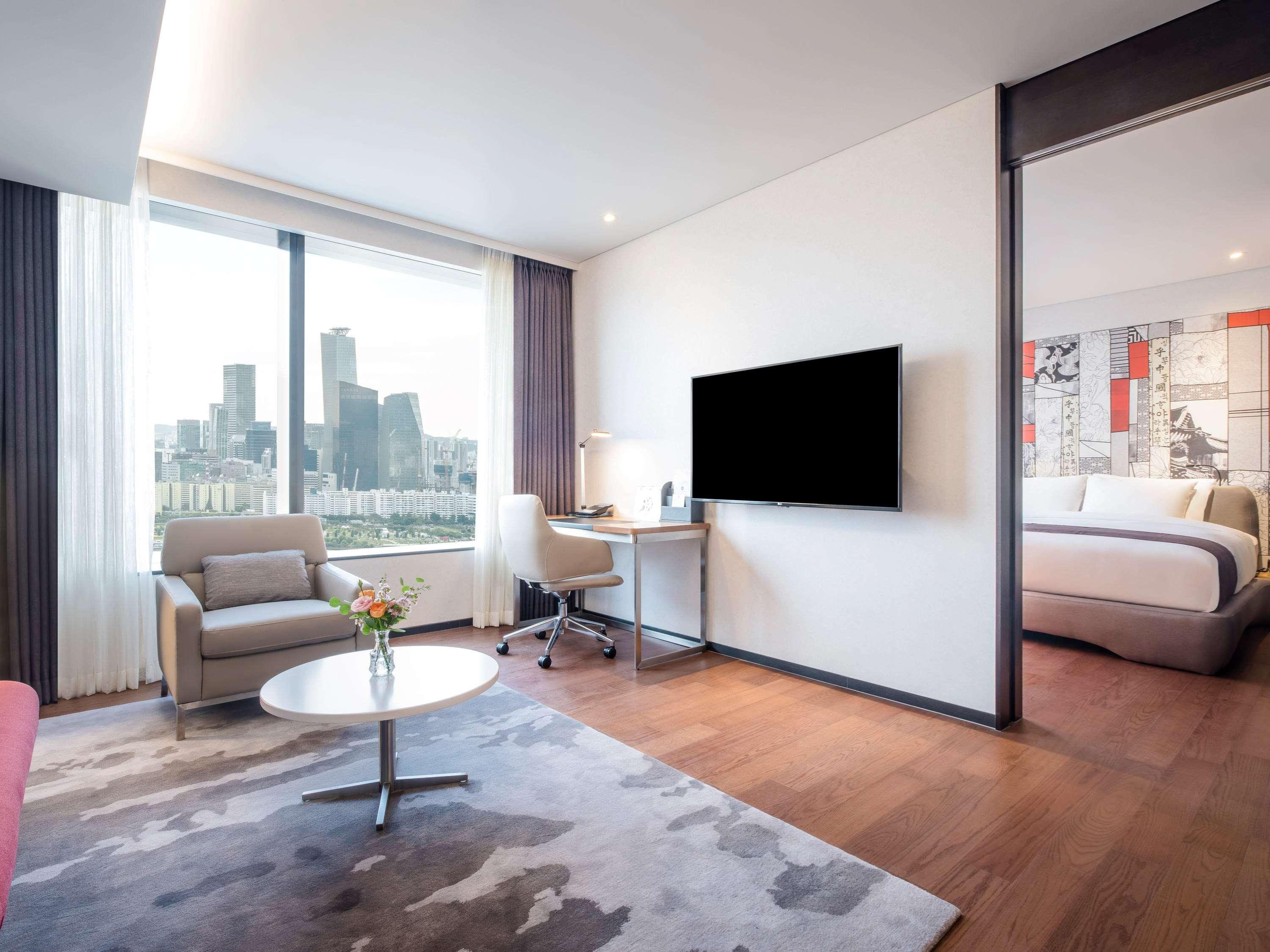 Suite Premier King Bed