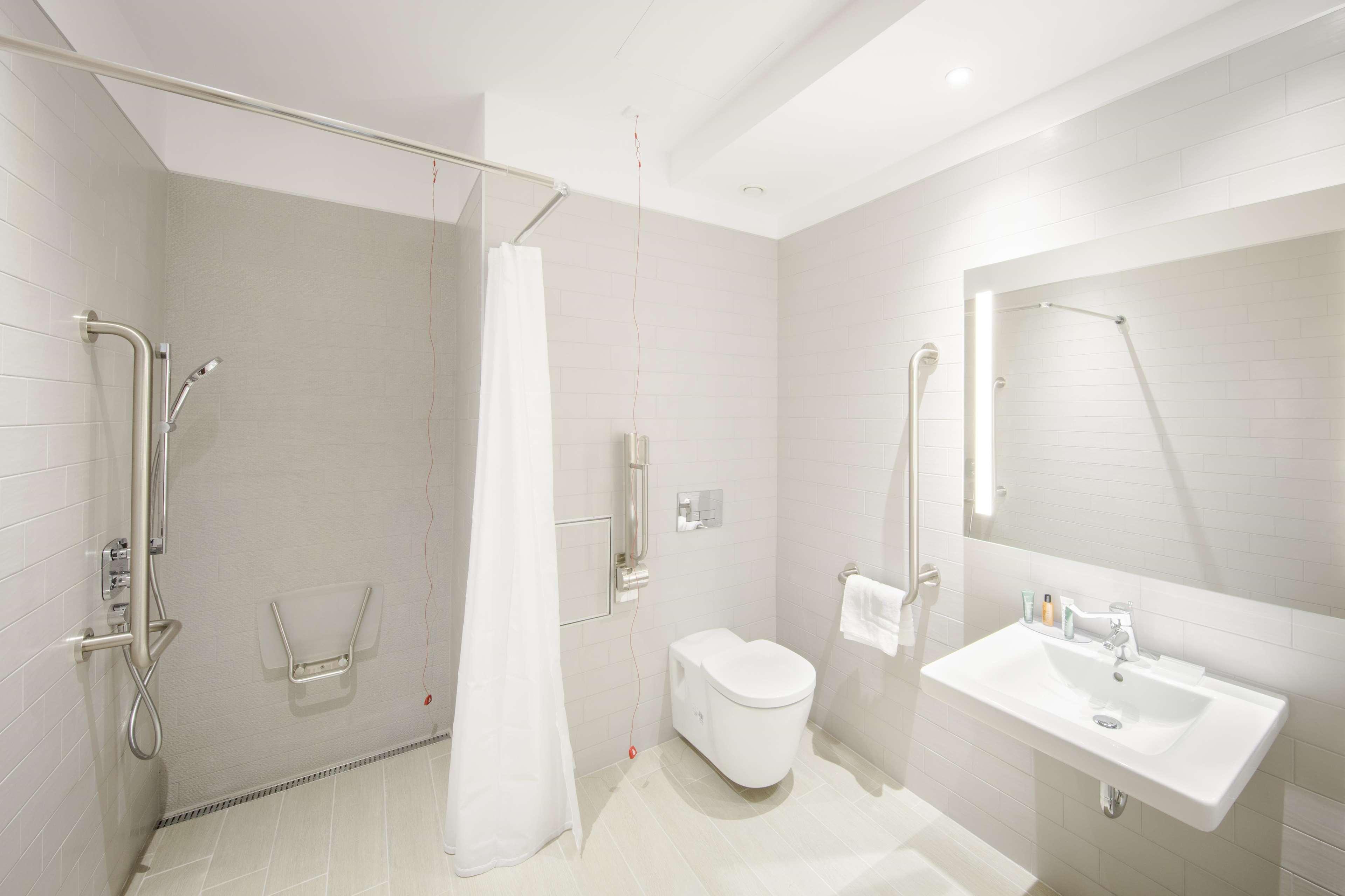 Family Room Connecting Room