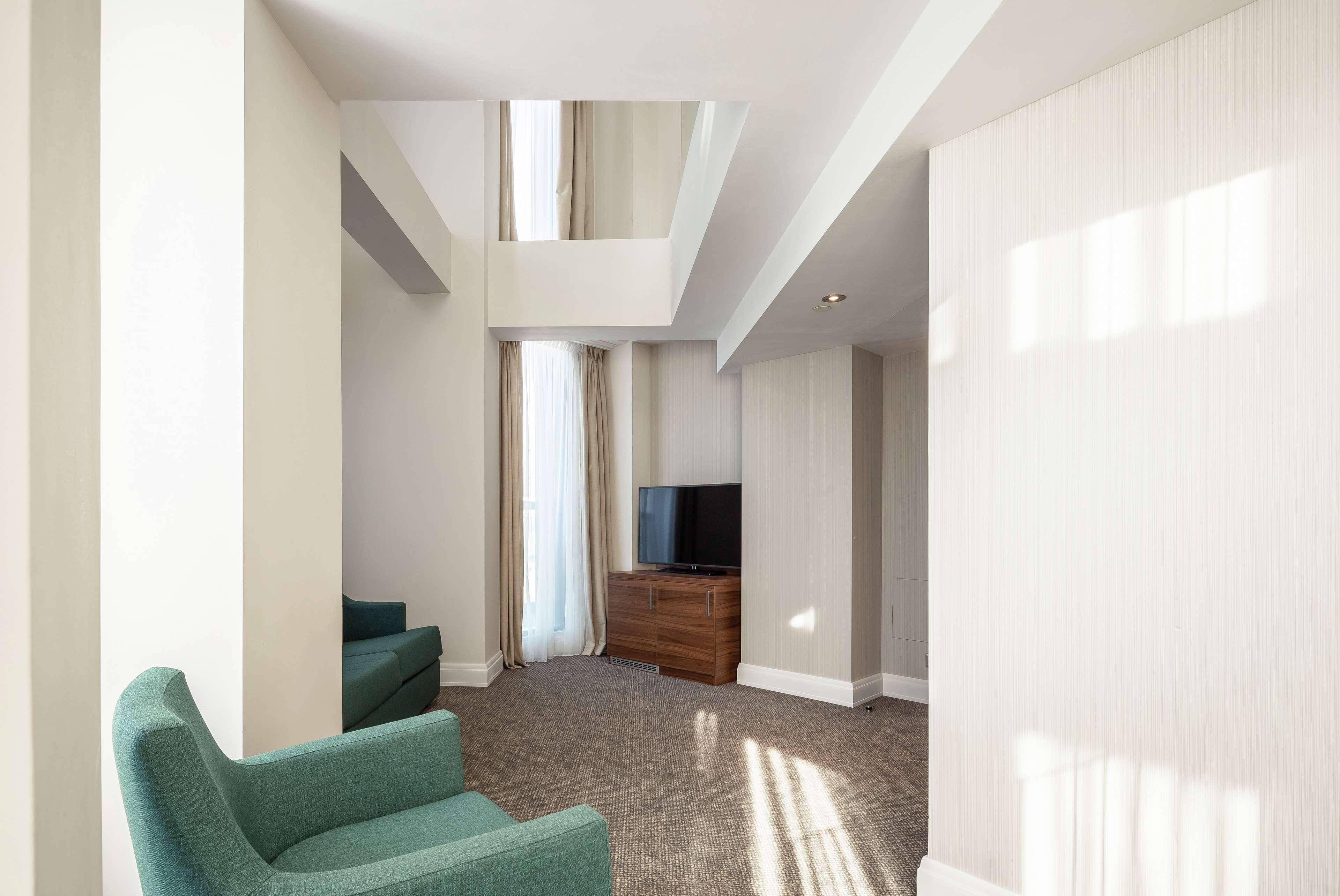 Suite King Bed One Bedroom 