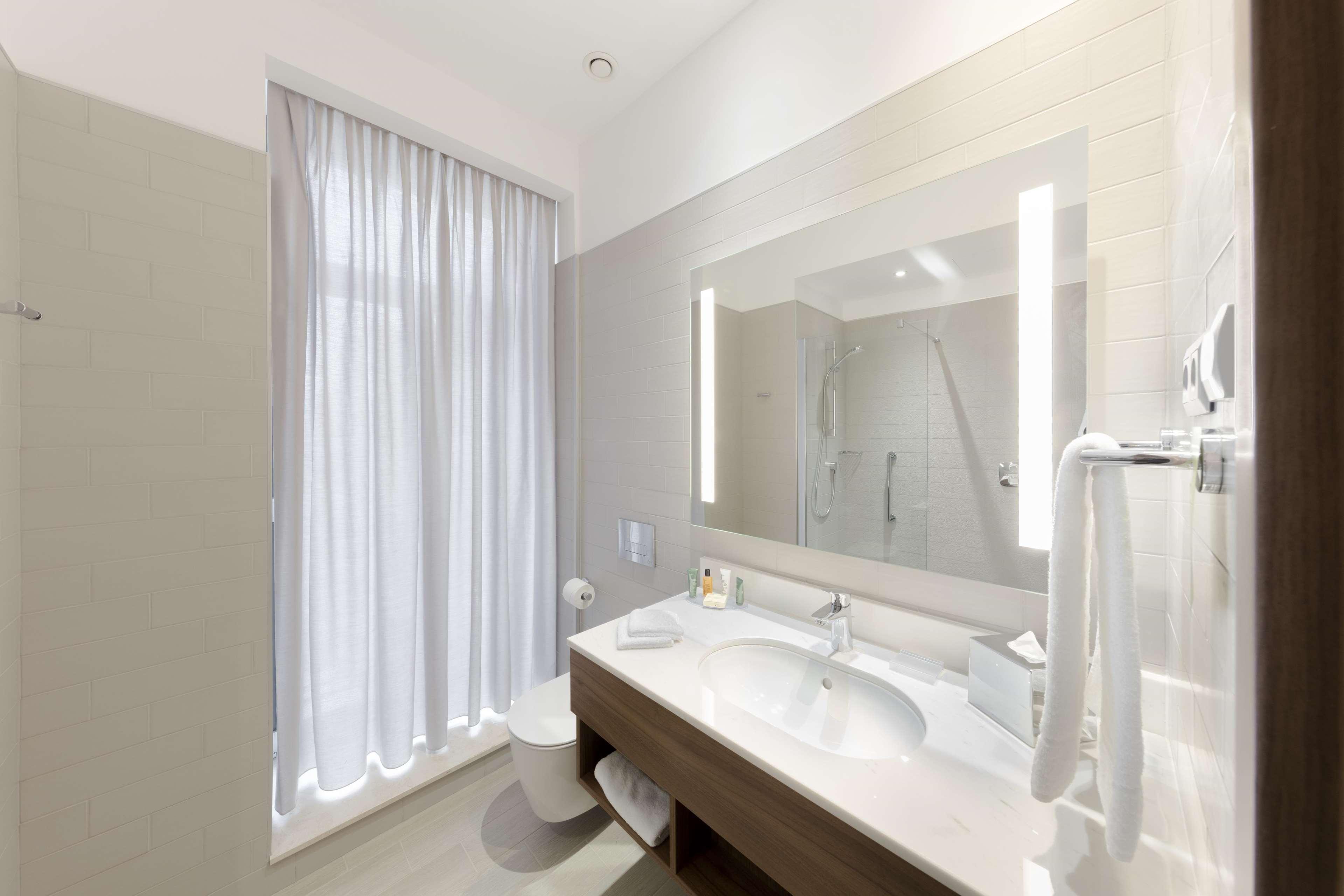 Double Deluxe City View