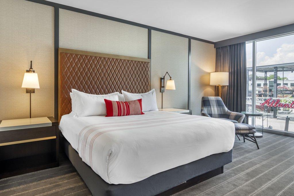 Double Deluxe King Bed