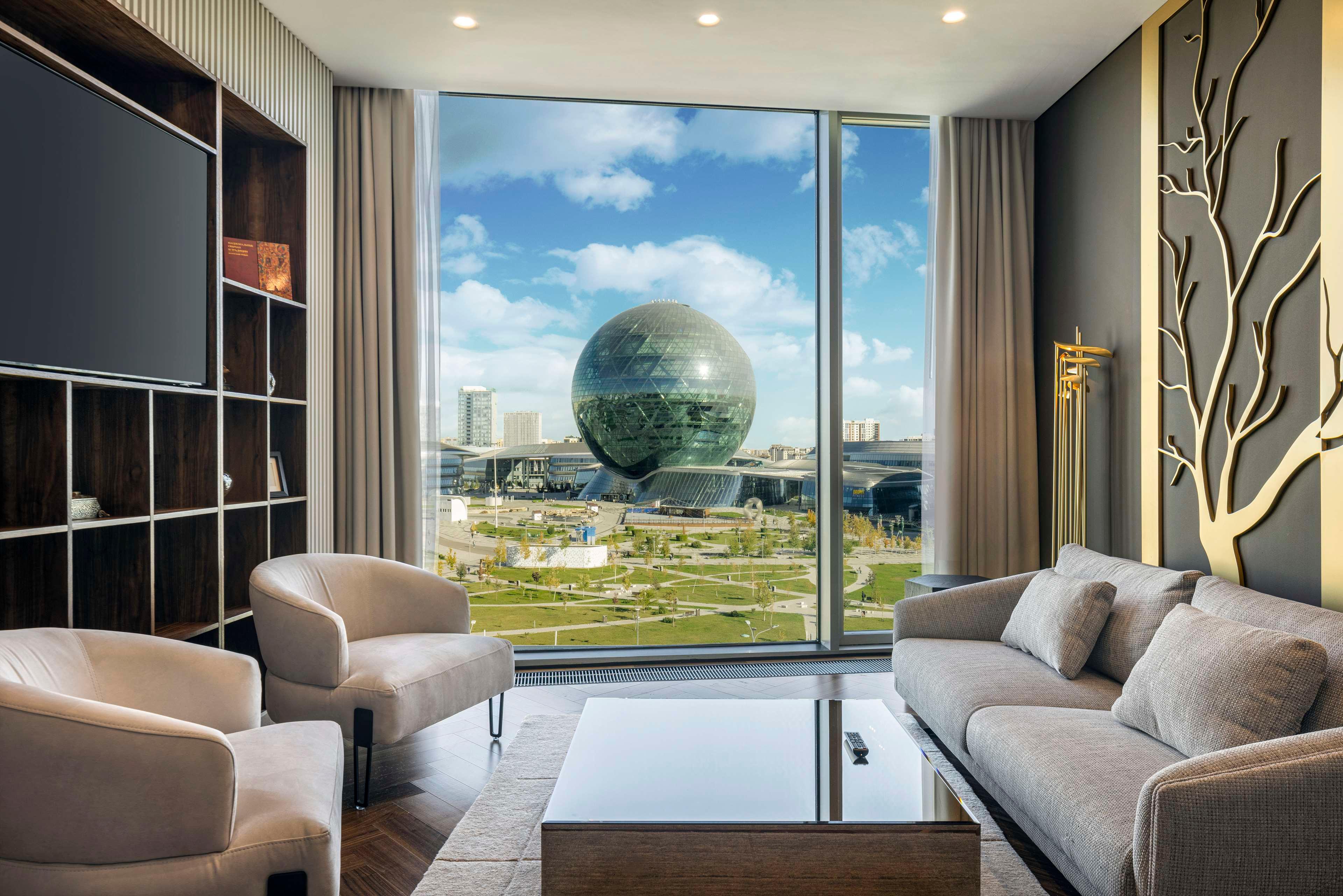 Junior Suite King Bed One Bedroom 