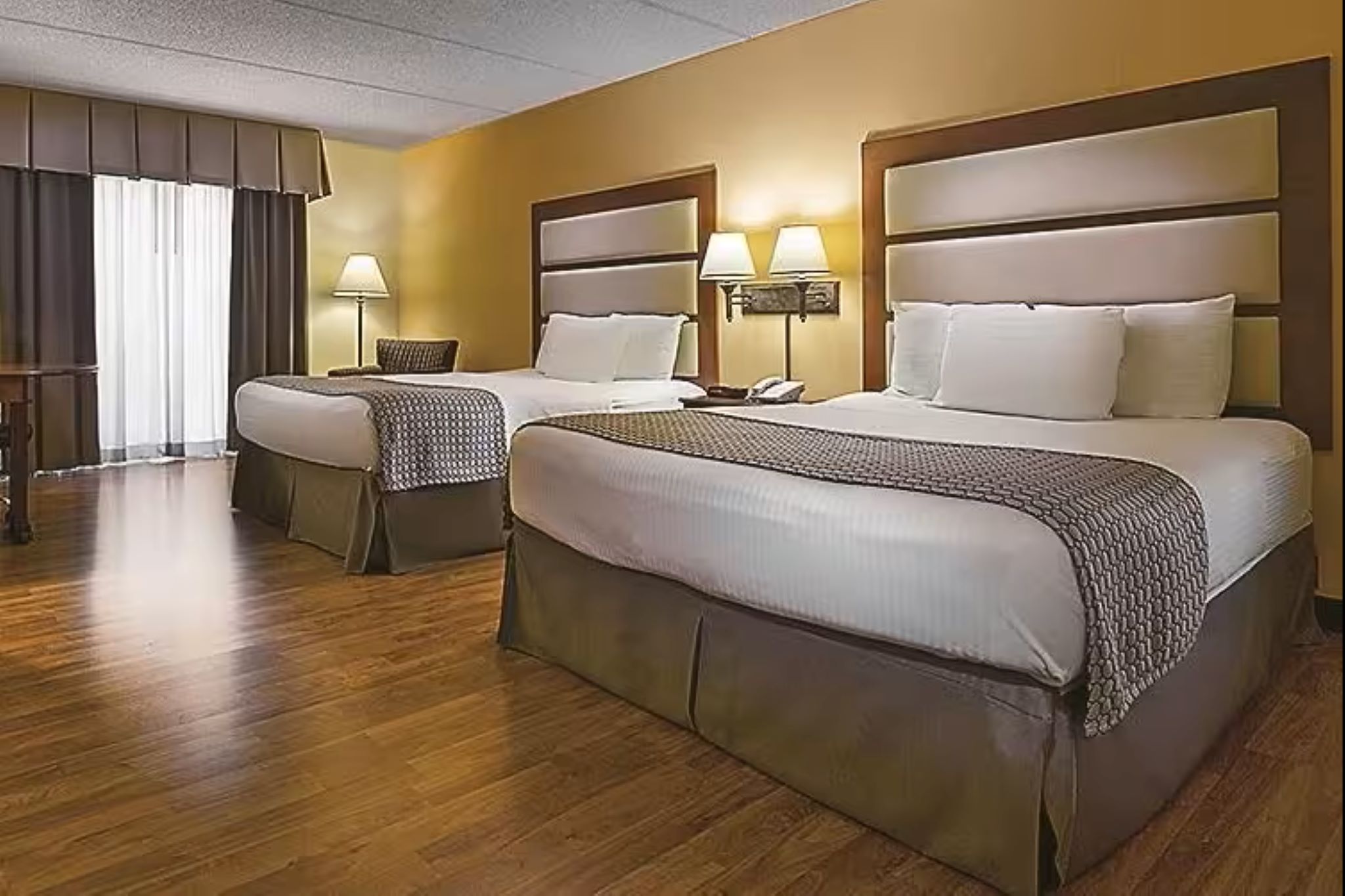 Quadruple Two Queen Beds