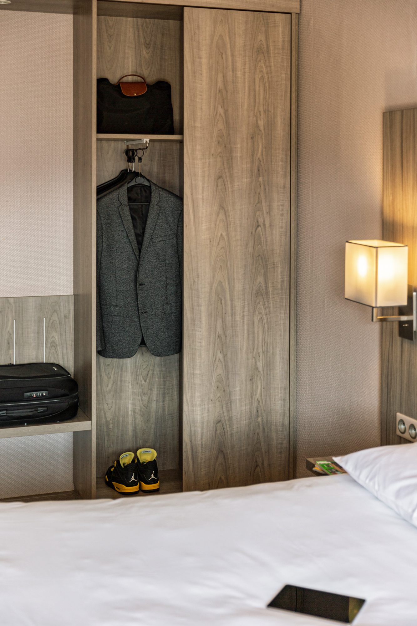 Double or Twin Standard