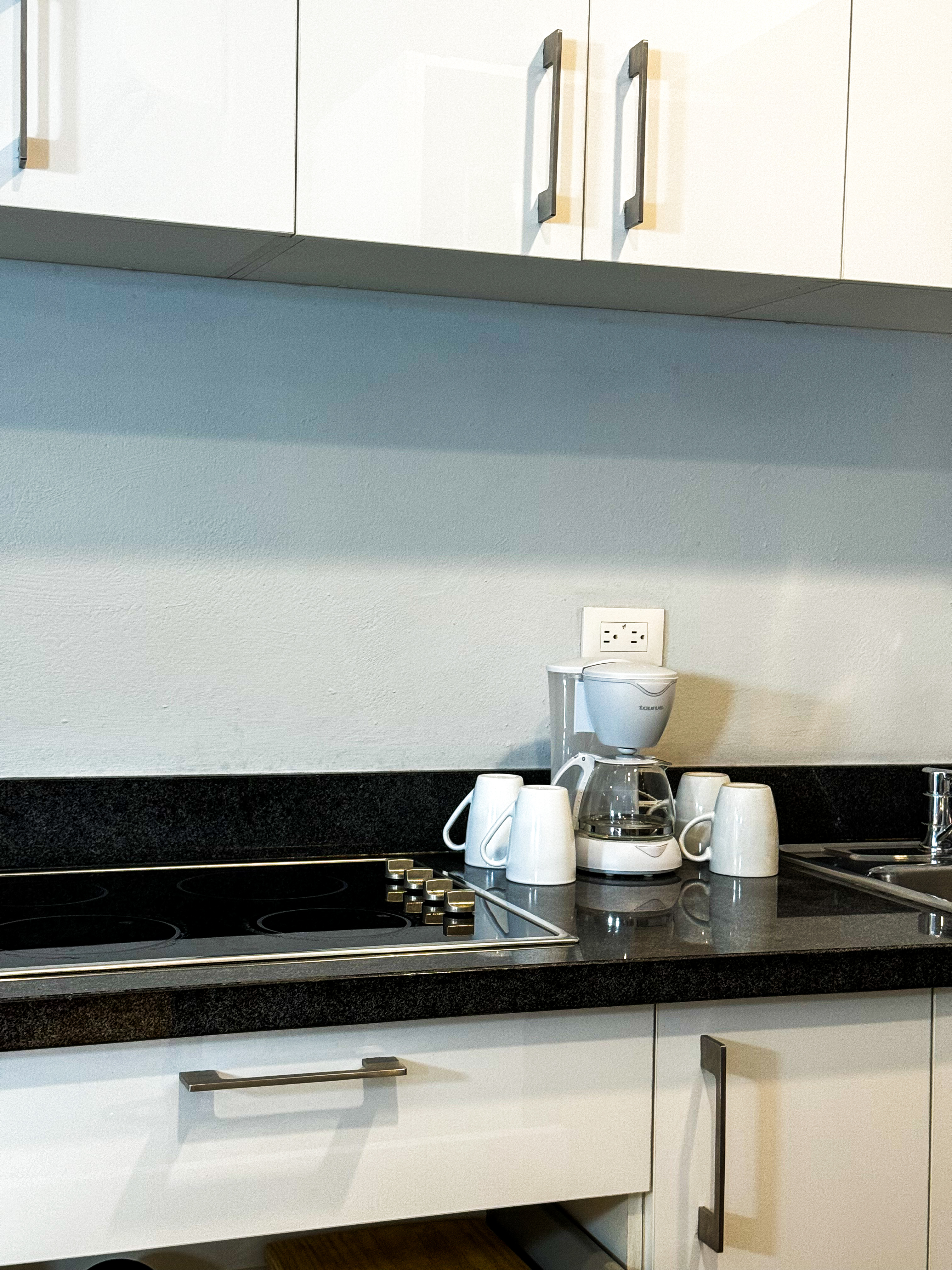 Suite Deluxe with Air Conditioning