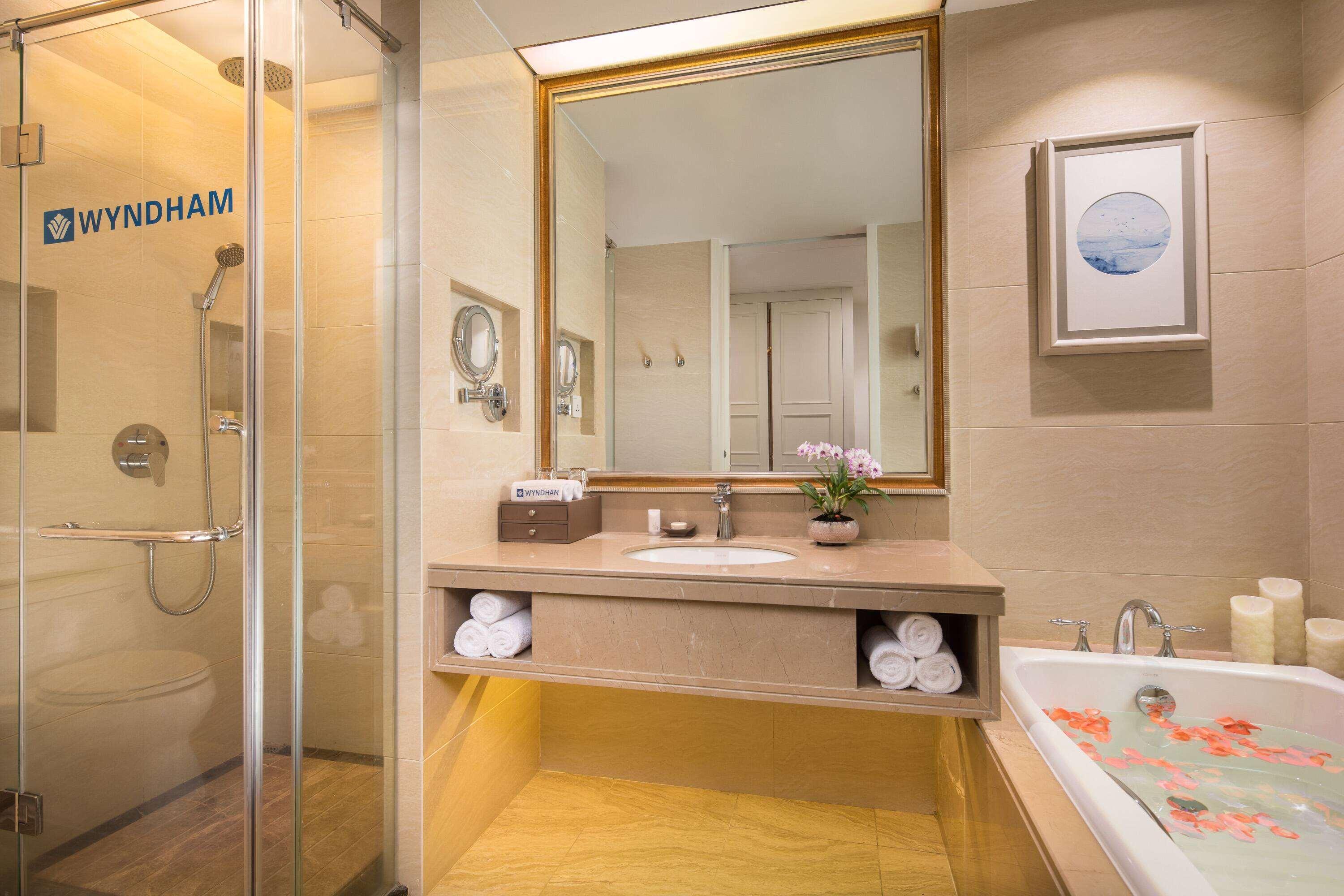 Twin Deluxe Ocean View