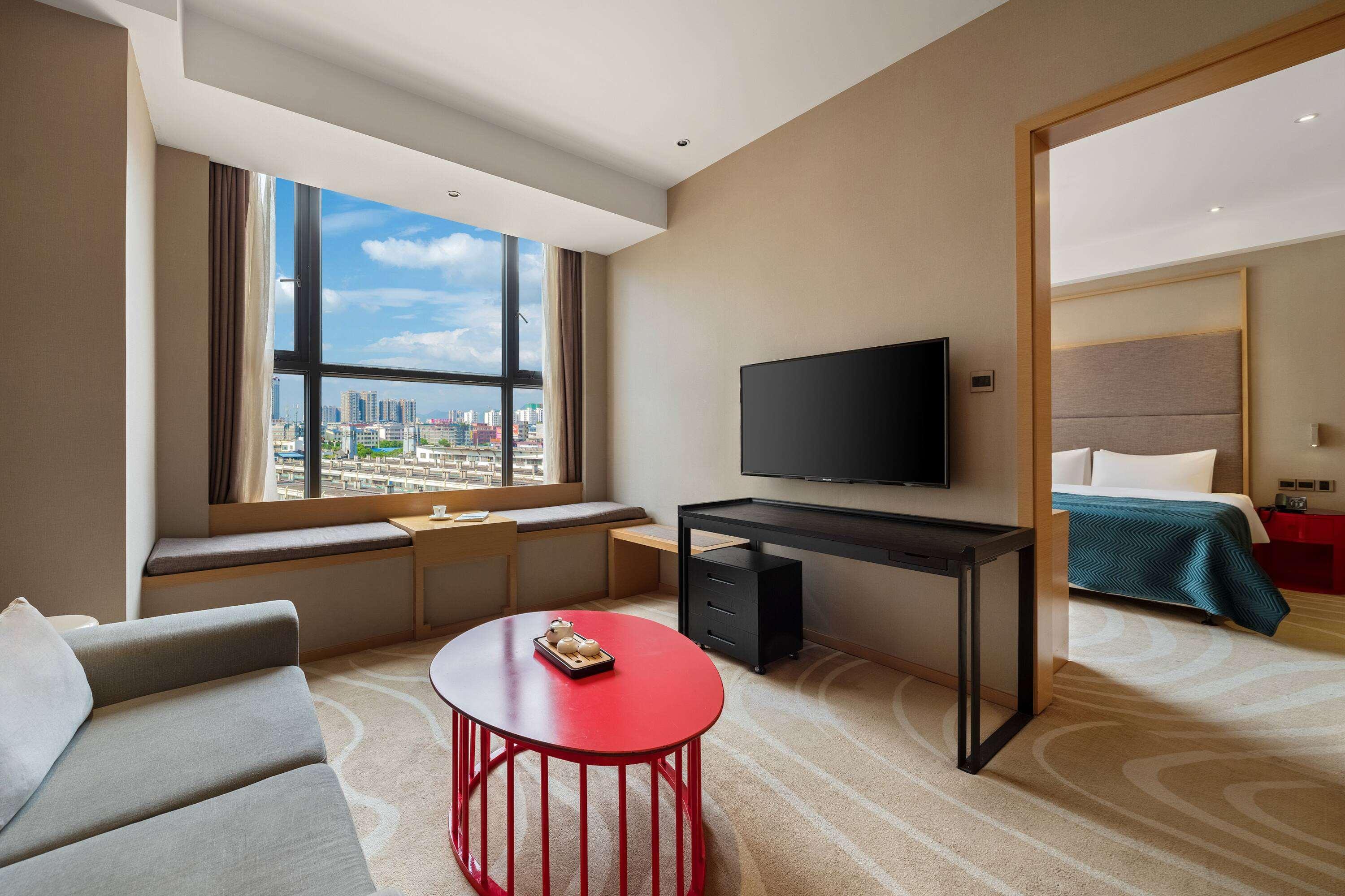 Suite King Bed Non Smoking