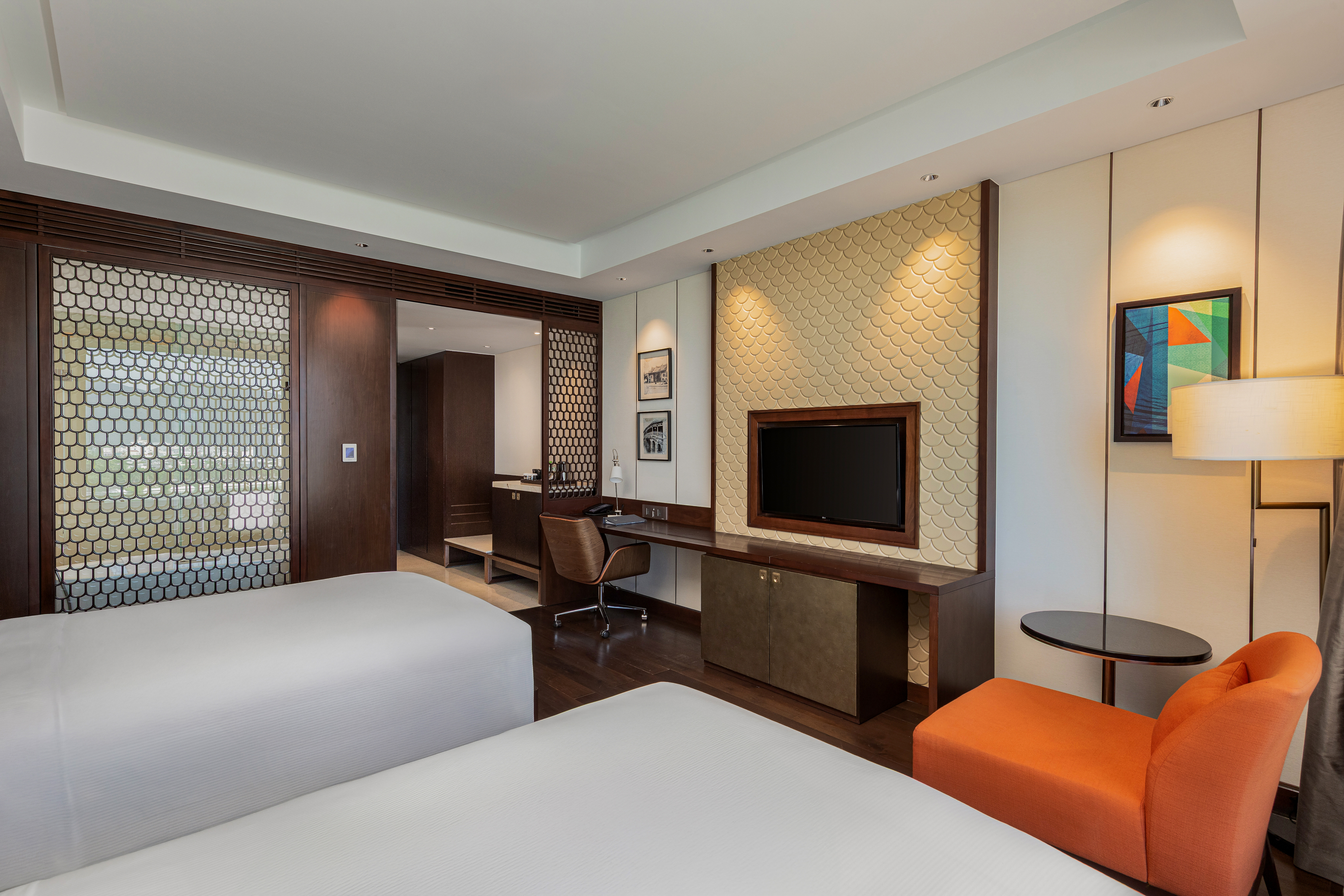 Double Guest Room King Bed