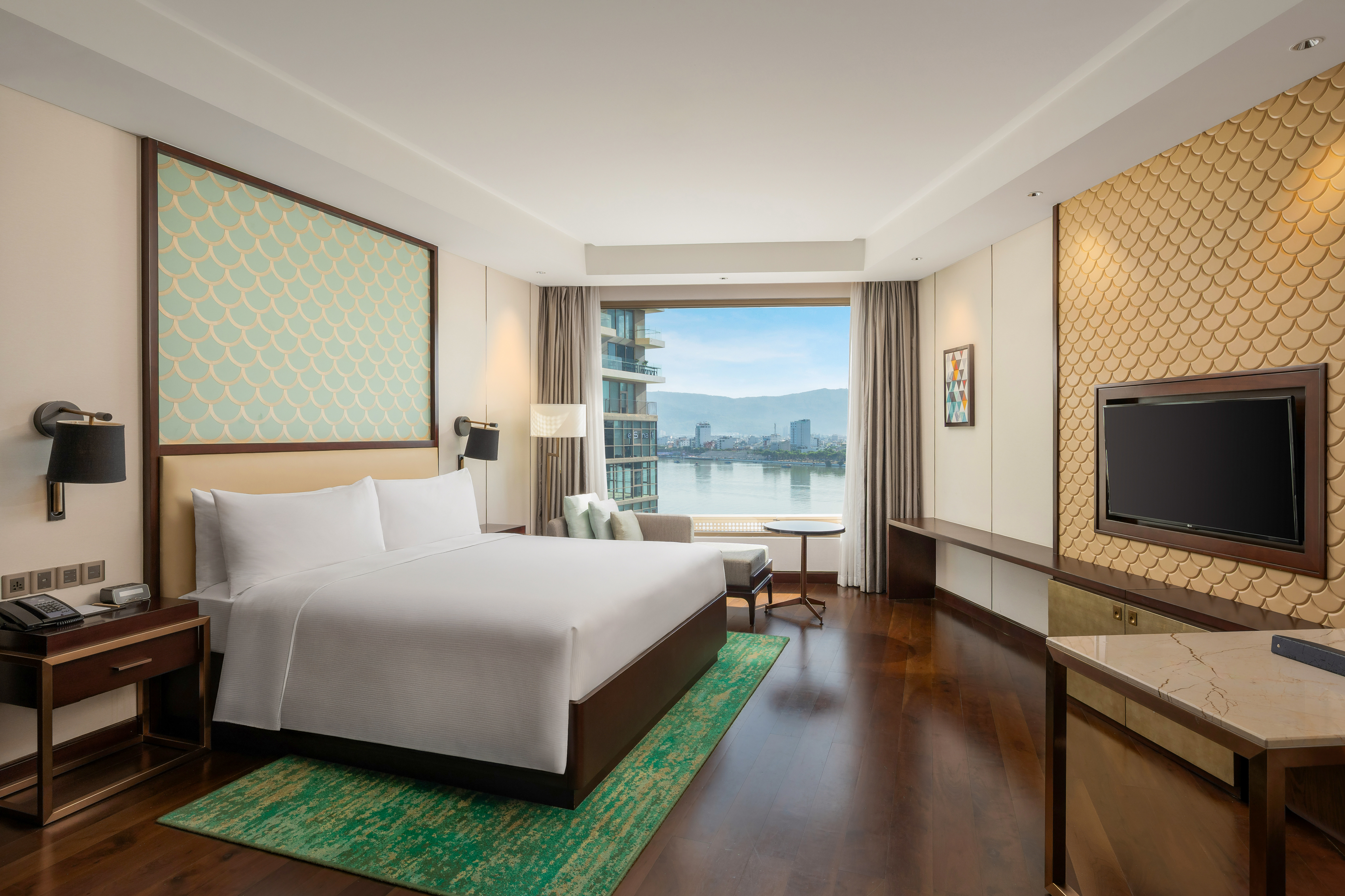 Double Guest Room King Bed