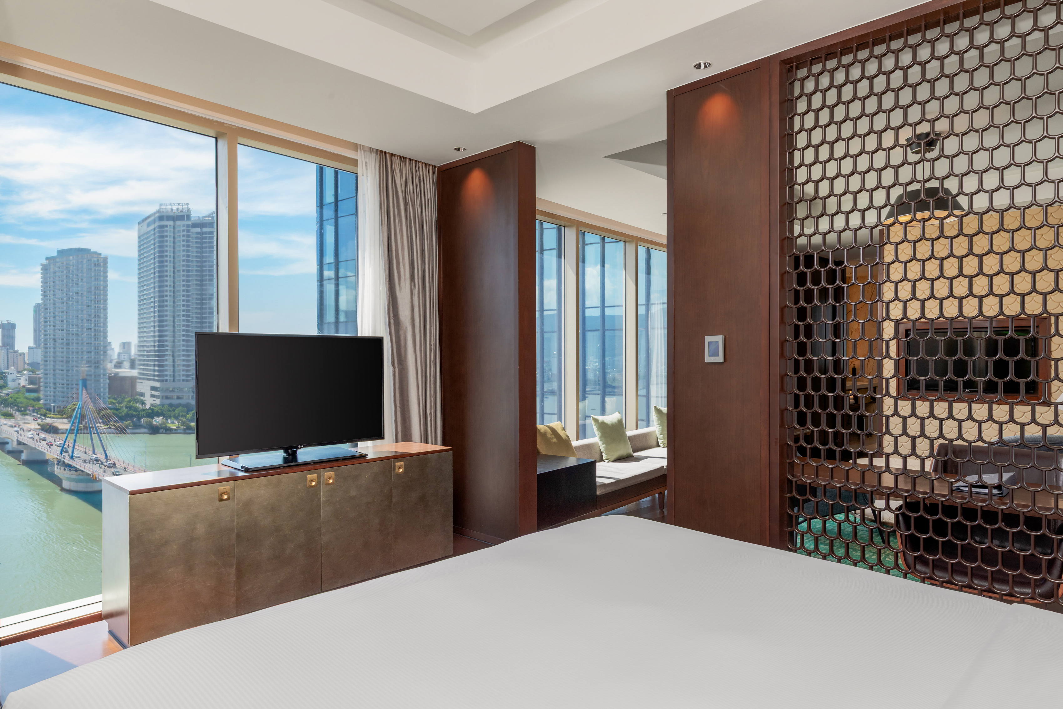 Suite River View