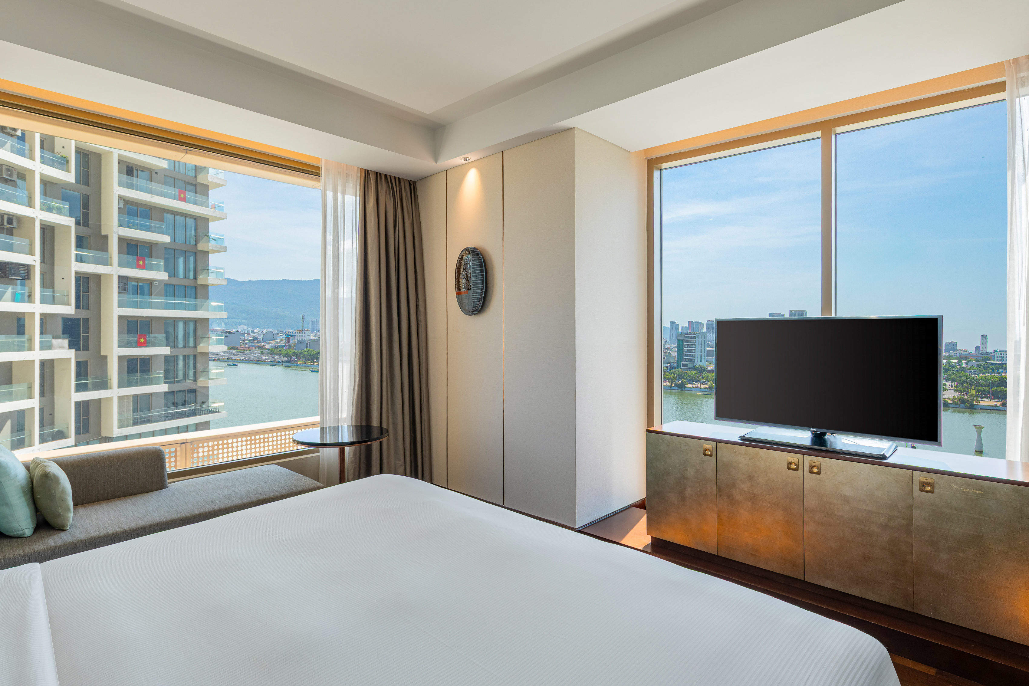 Suite River View
