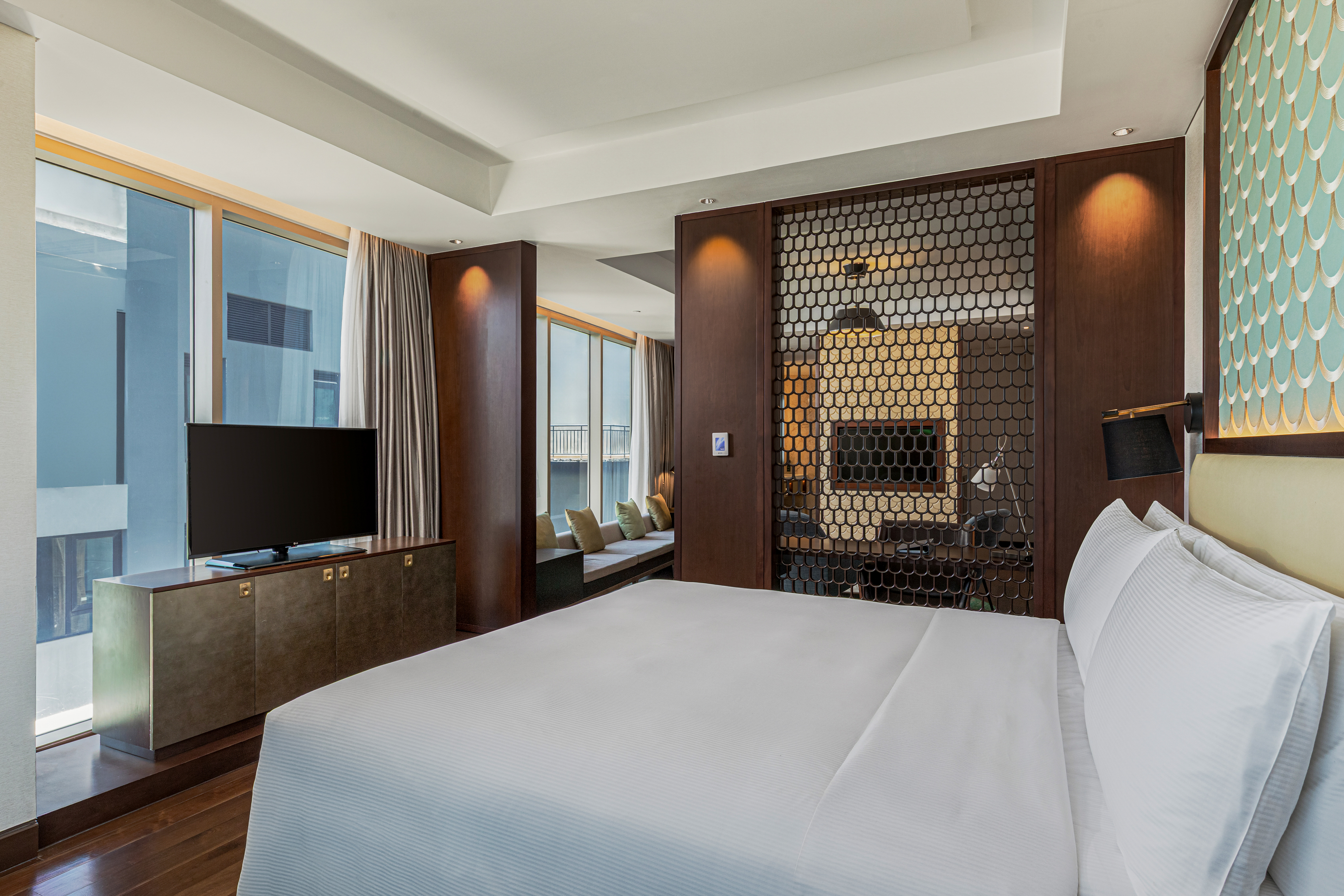 Suite City View