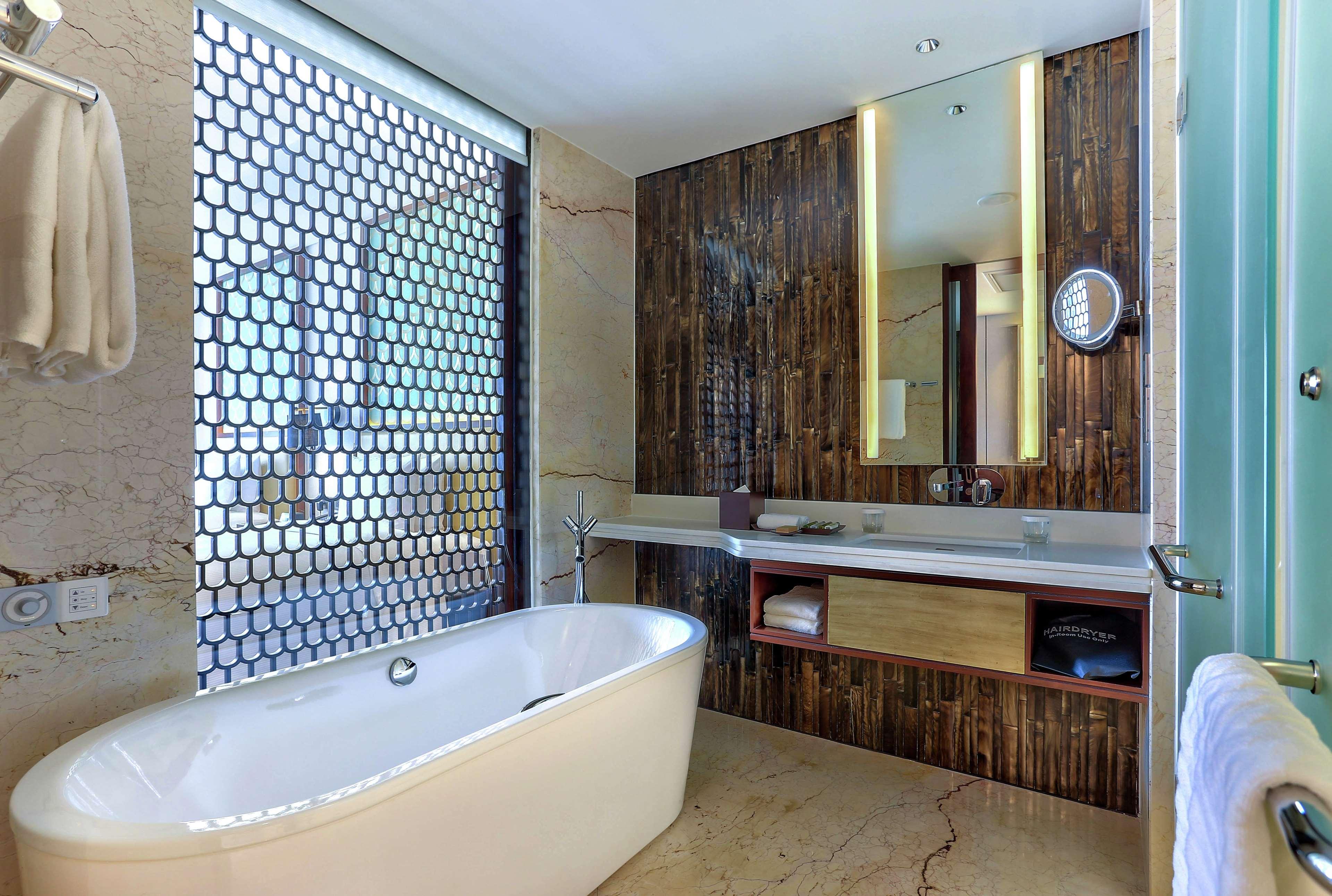 Family Room Connecting Room