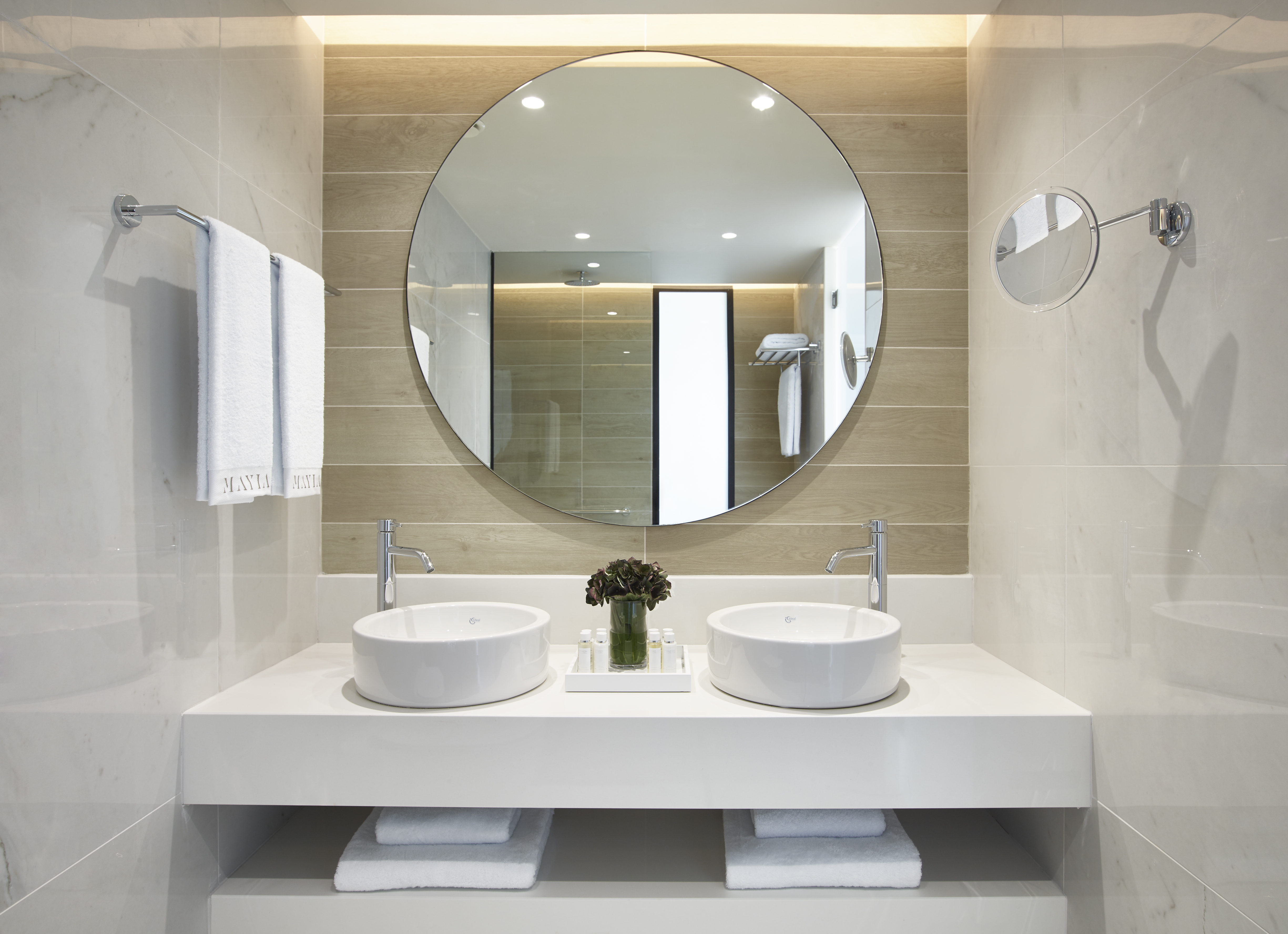 Double or Twin Deluxe Sea View