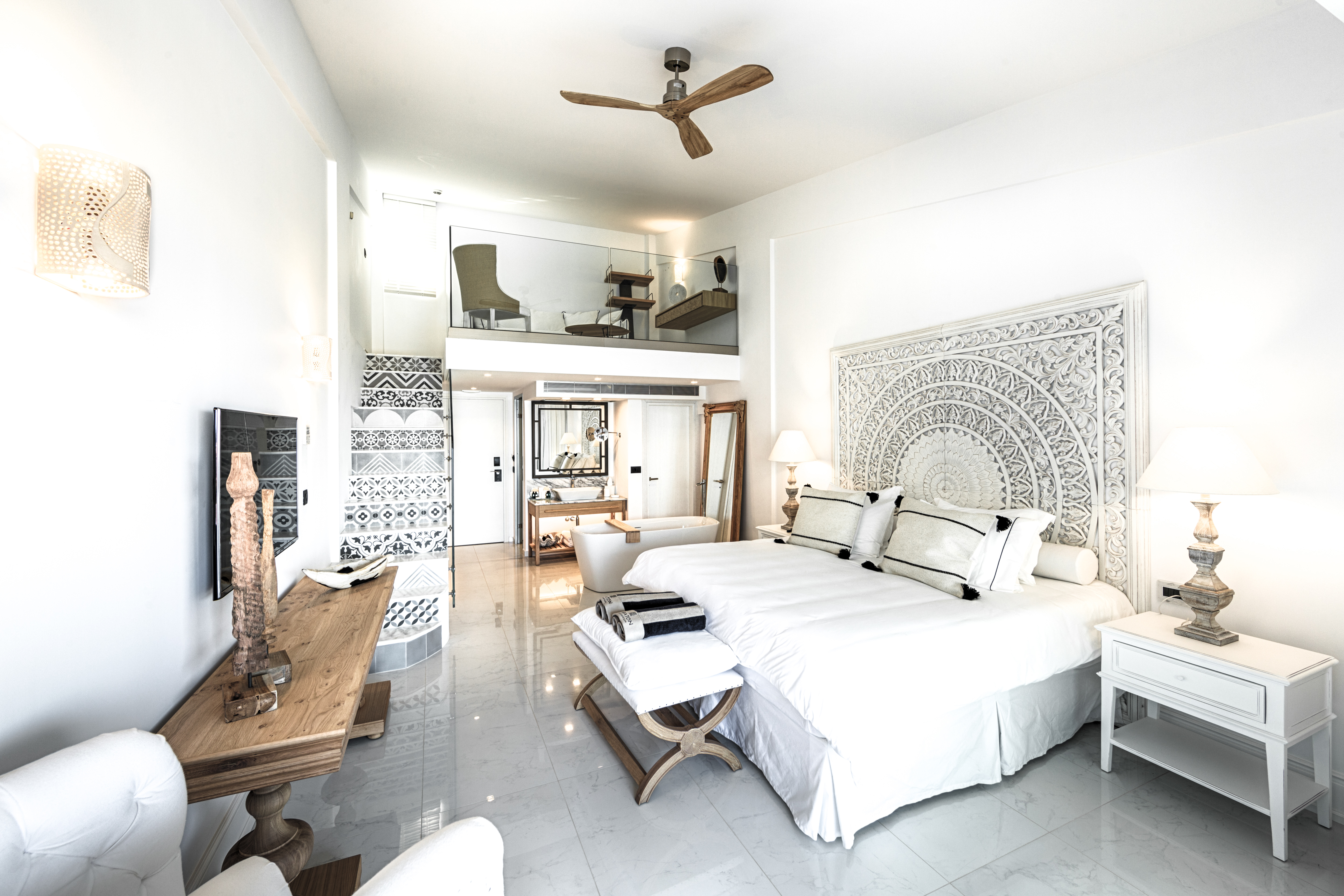 Double or Twin Deluxe