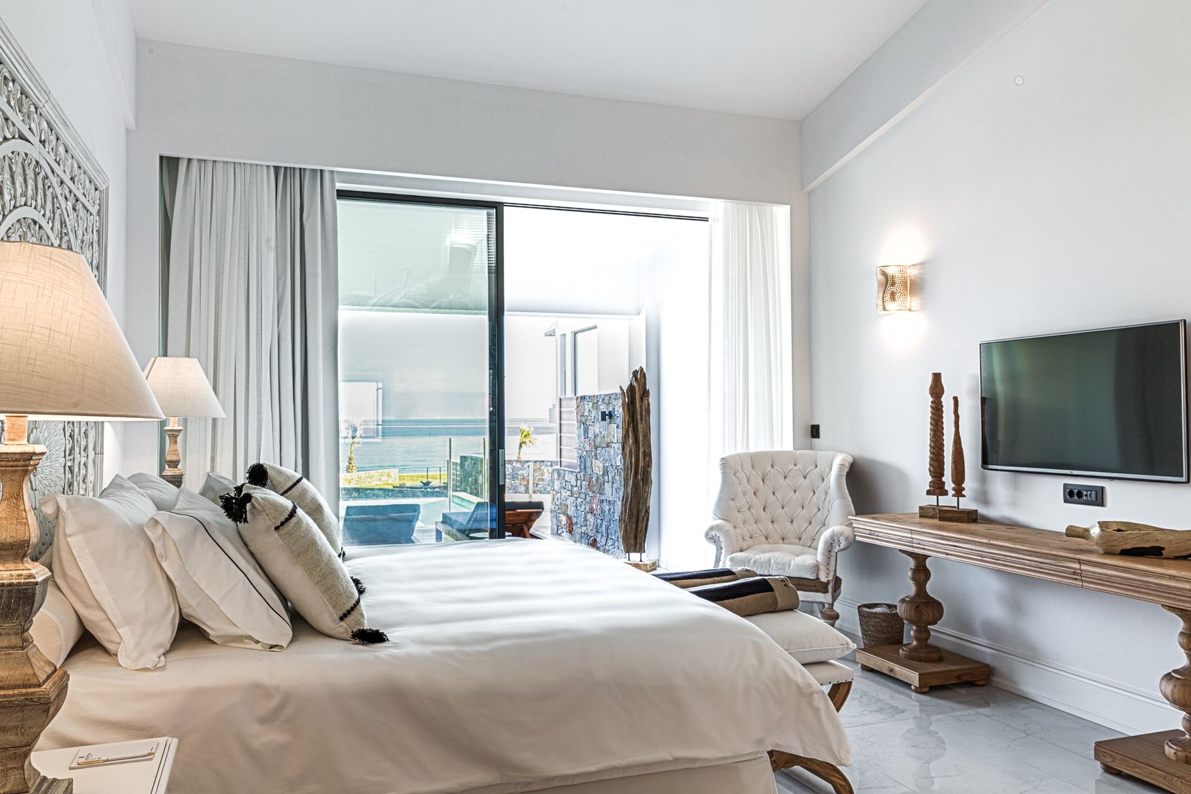 Double or Twin with Private Pool