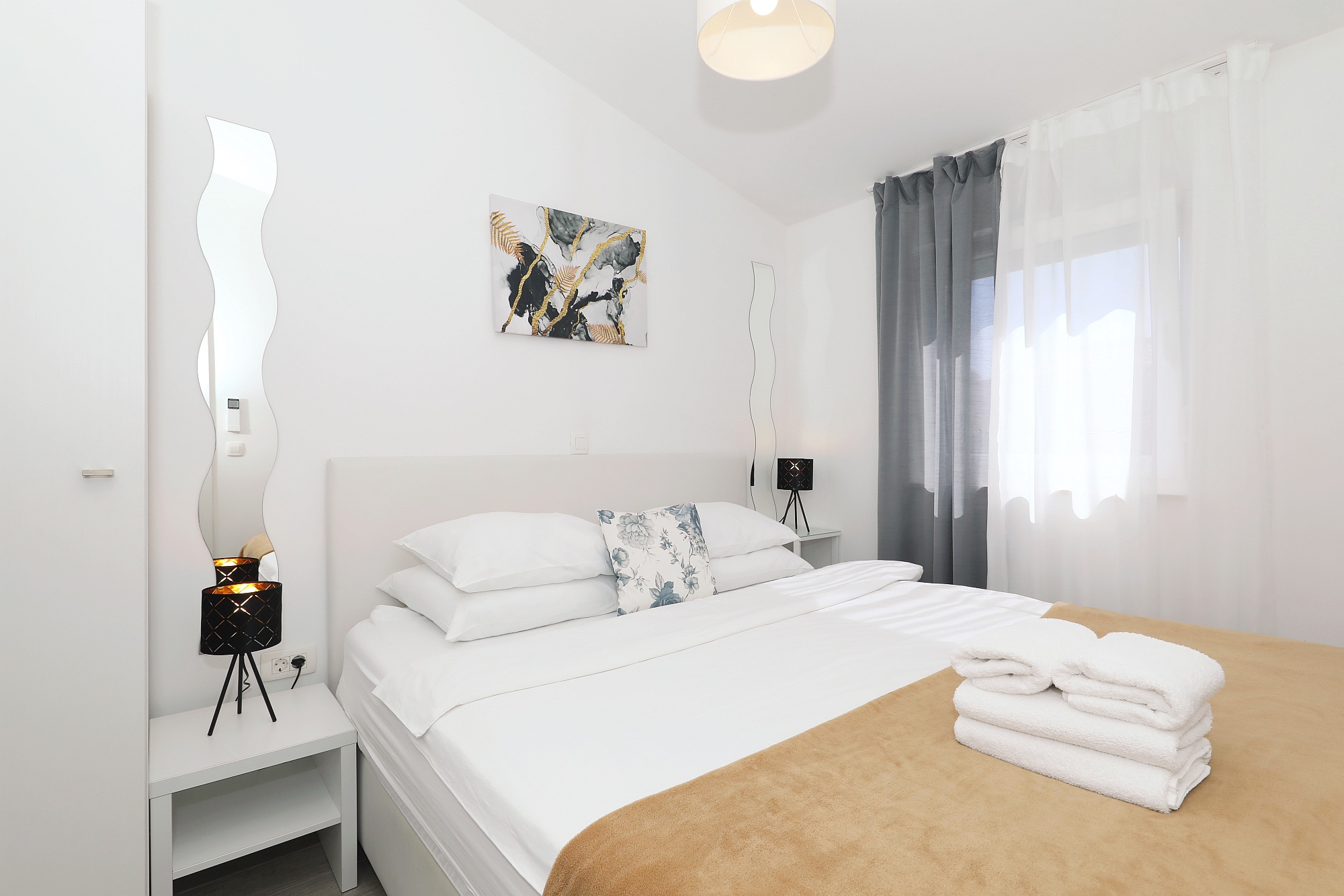 Apartment Capacity 4