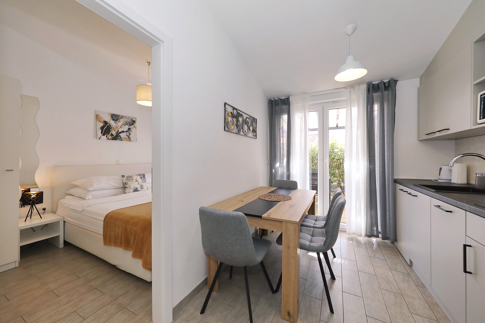 Apartment Capacity 4