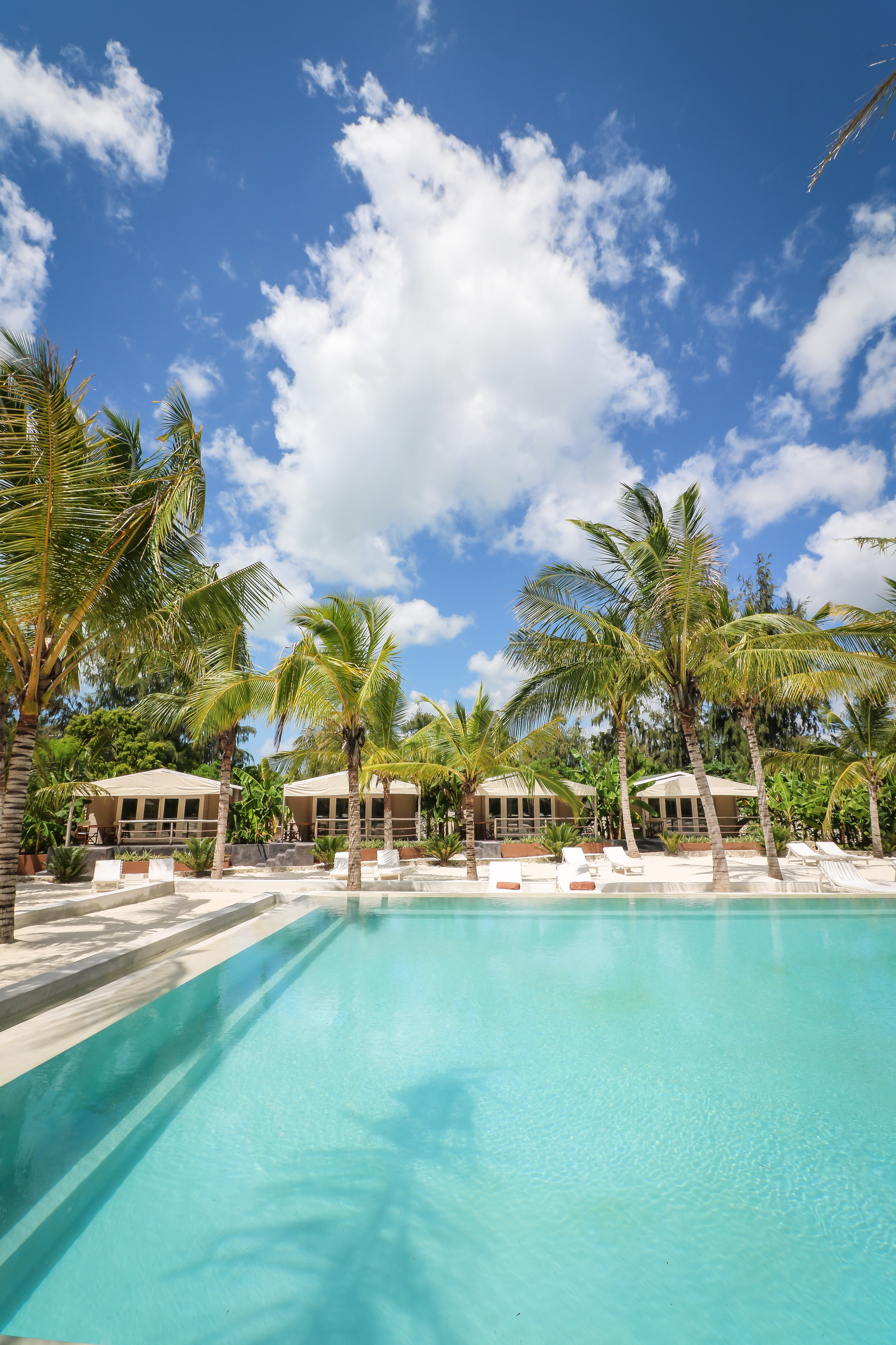 Apartment Pool View One Bedroom