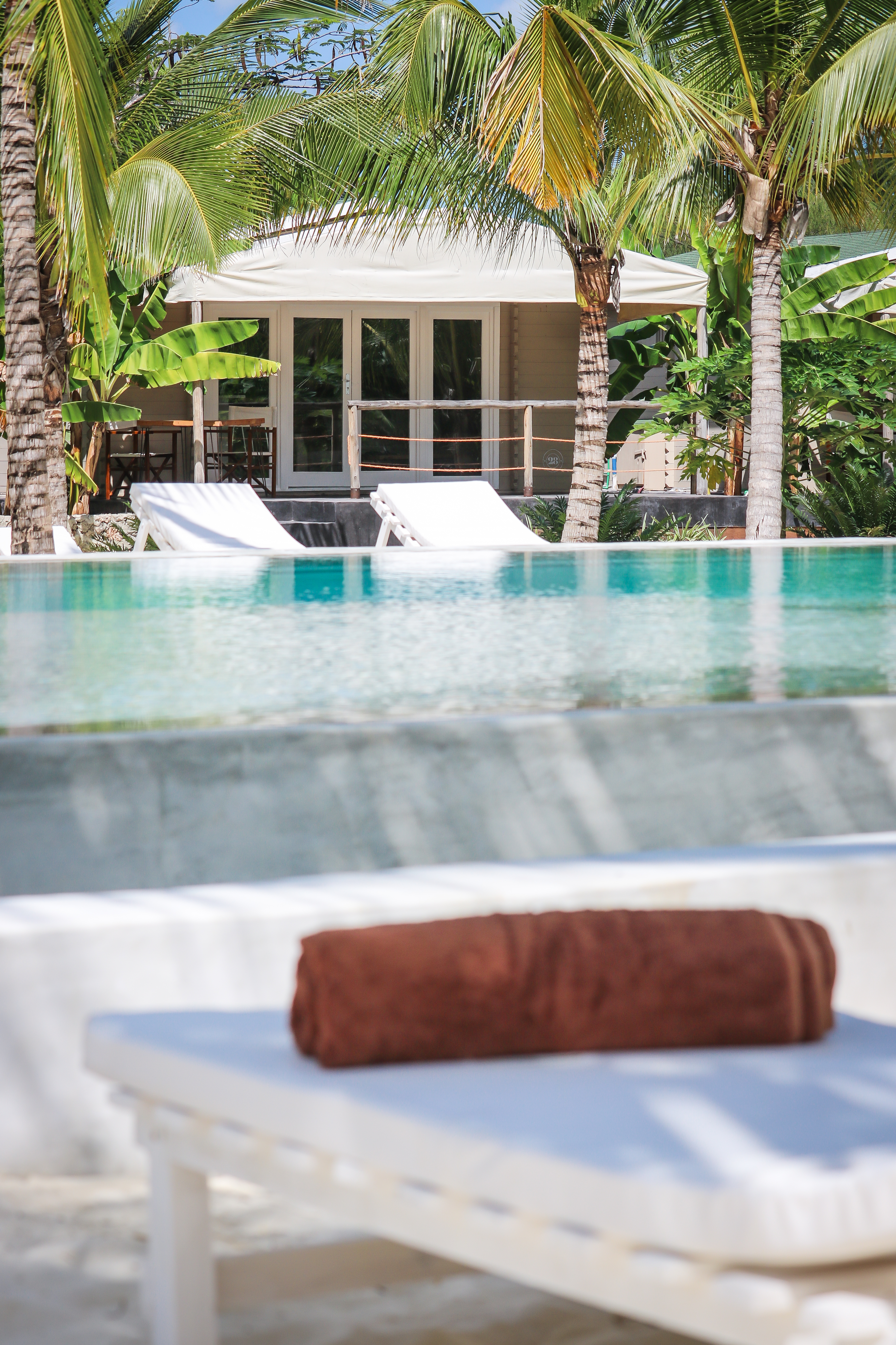 Apartment Pool View One Bedroom