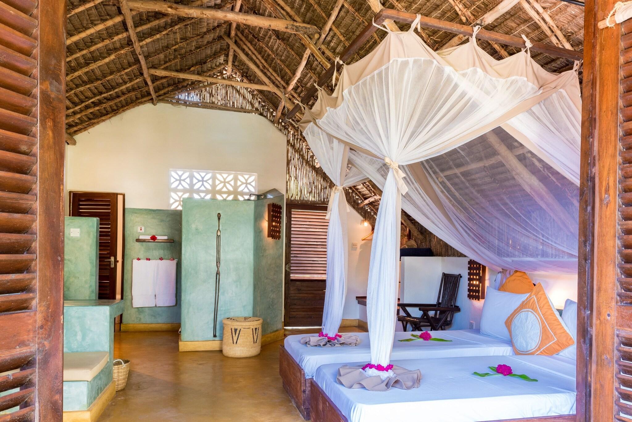 Junior Suite Ocean View Queen Bed