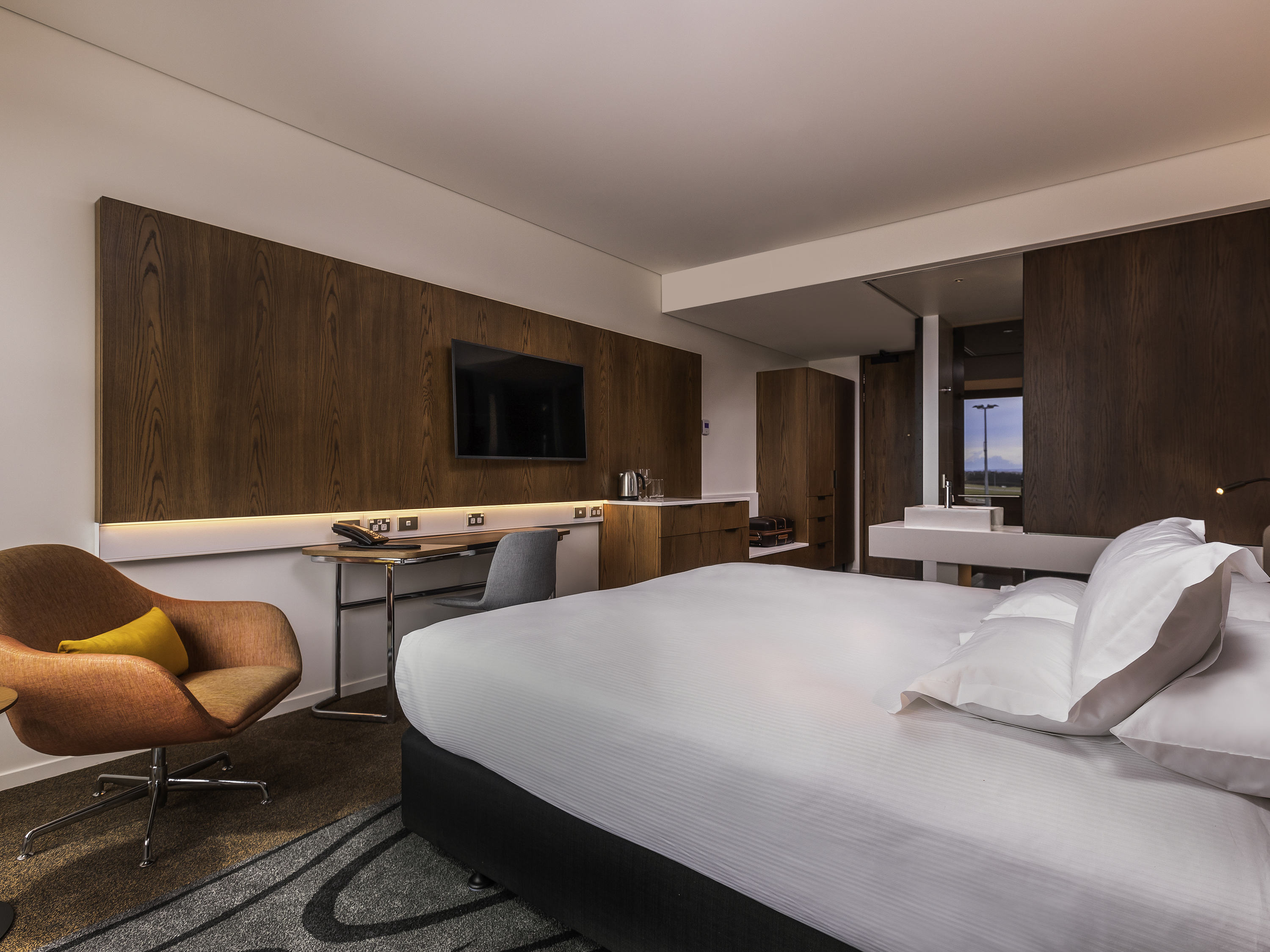 Double Superior King Bed