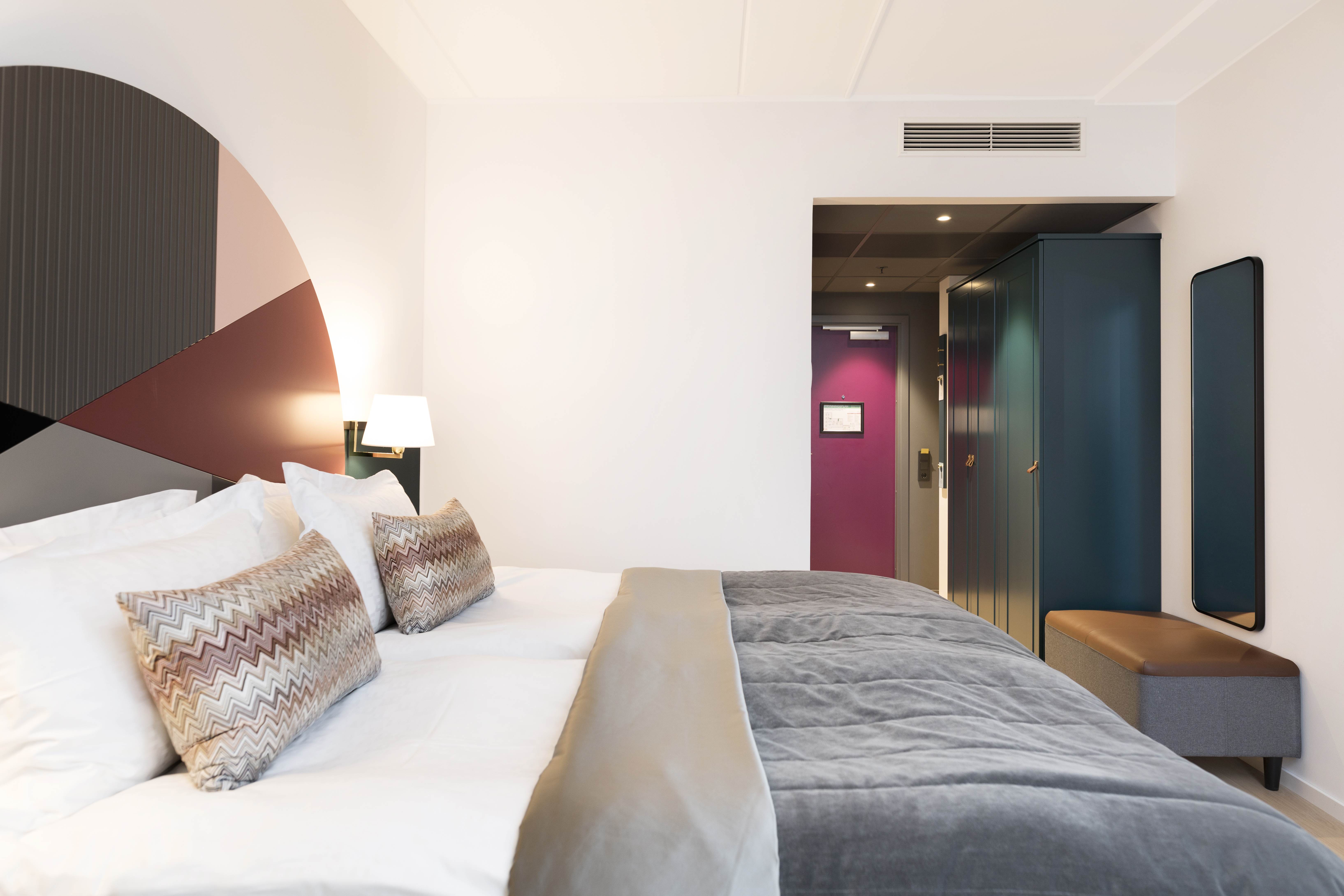 Double Single Superior