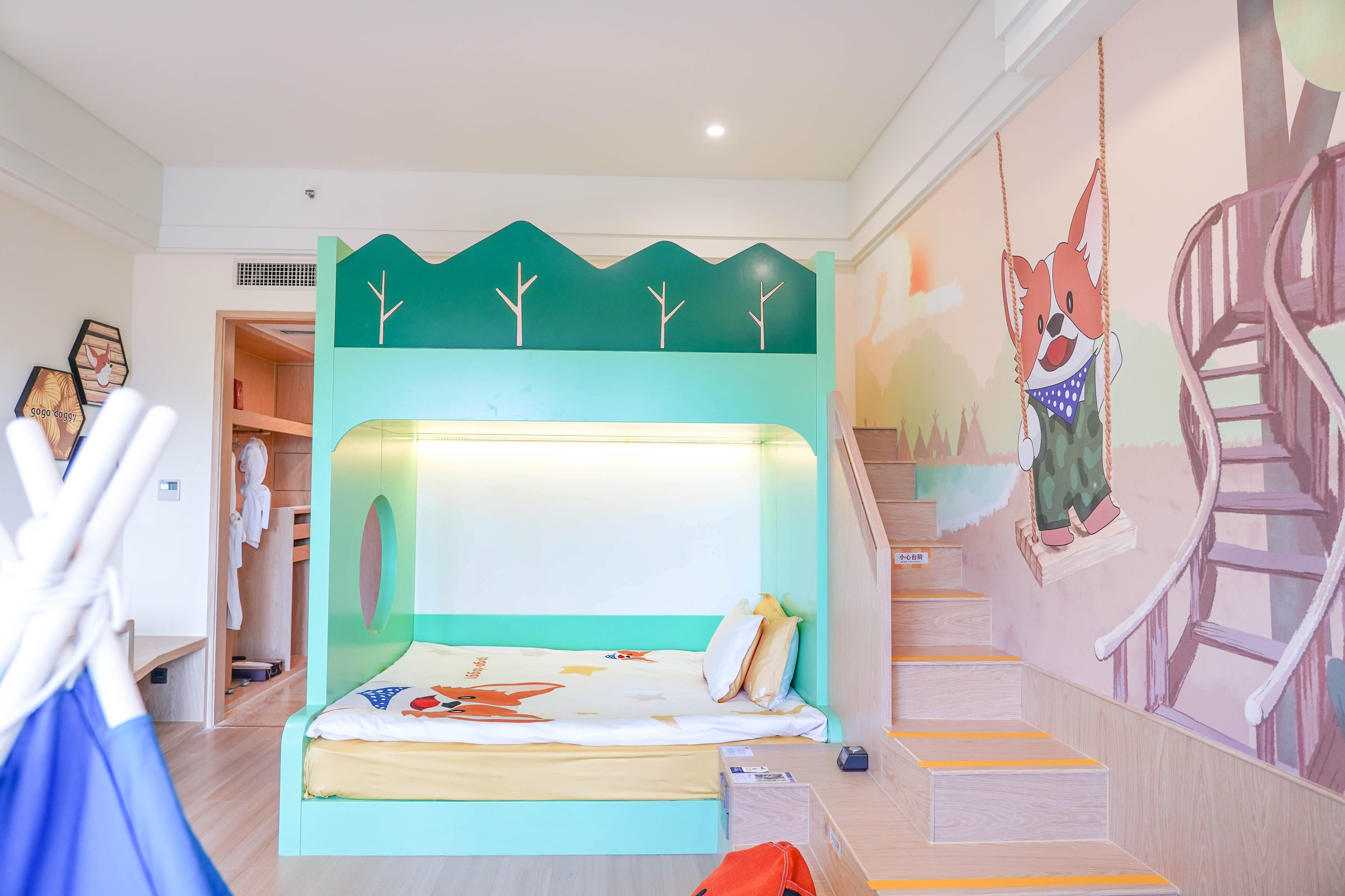 Room Bunk Bed