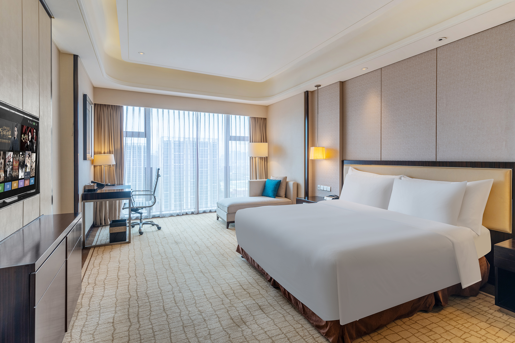 Double King Size Bed