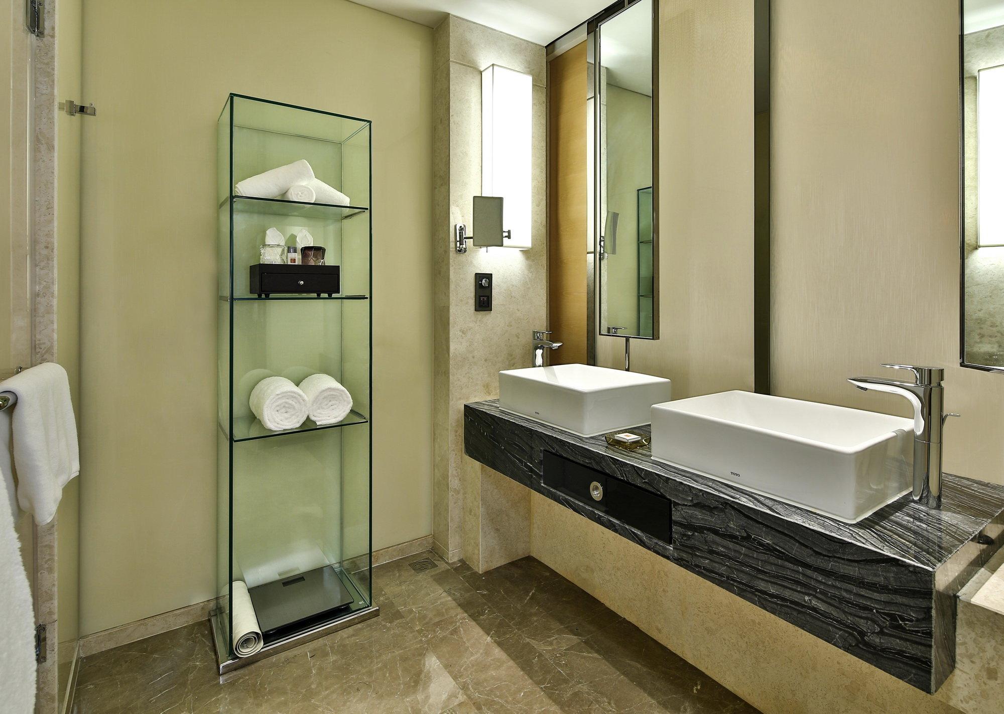 Quadruple Two Double Beds Premium