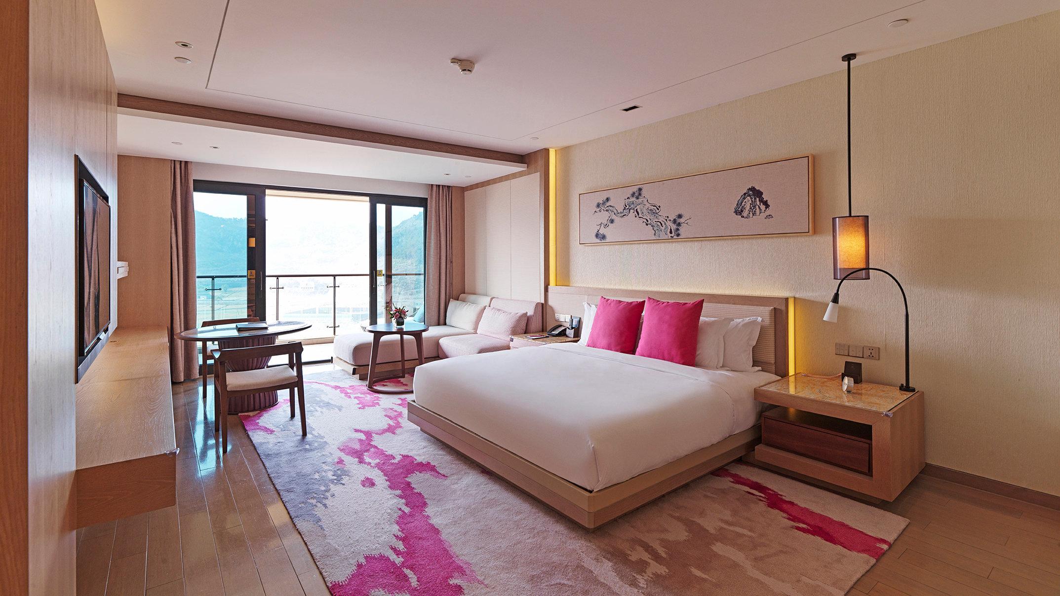 Double Sea View King Bed