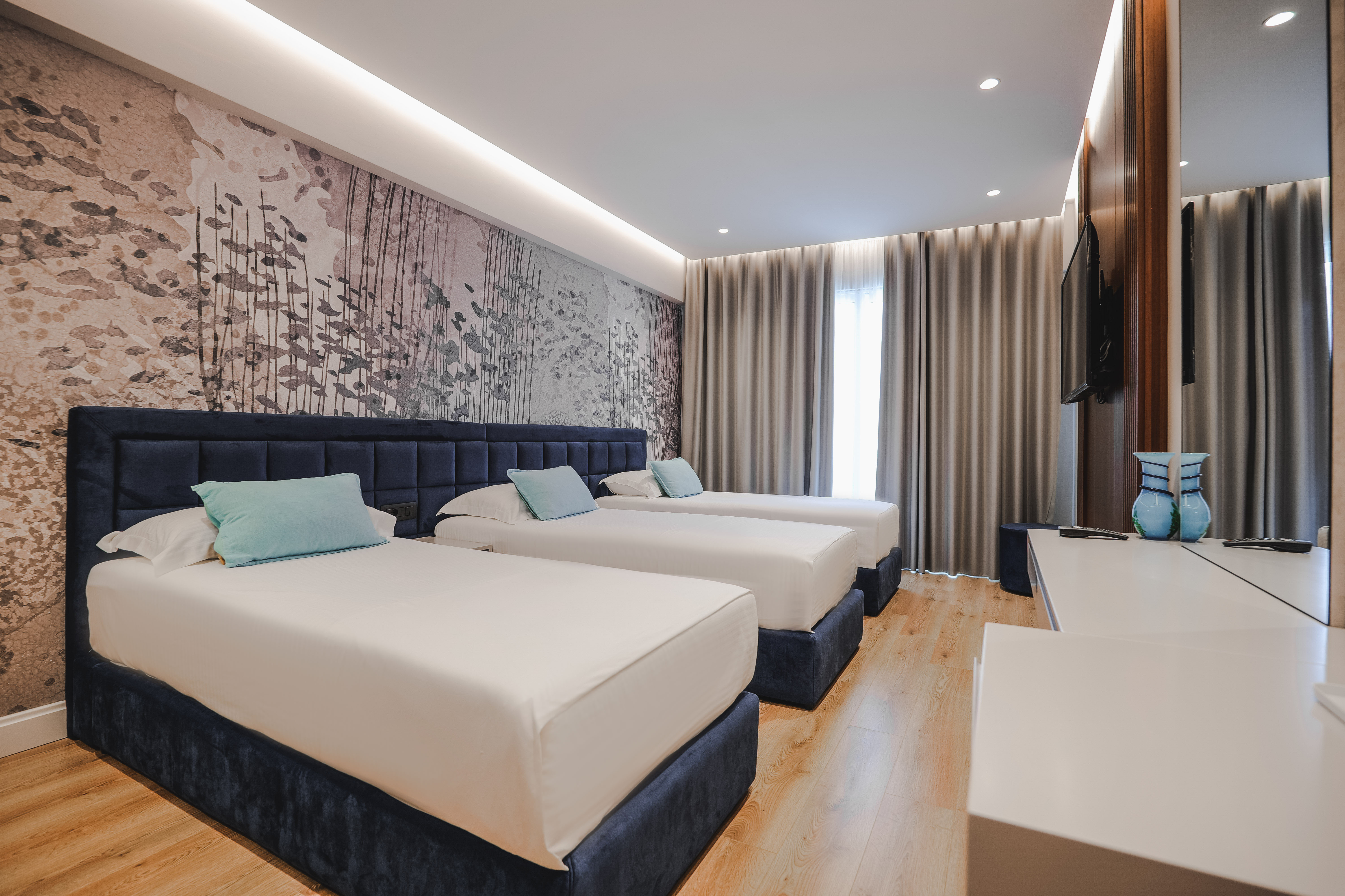 Triple Sea View with Balcony