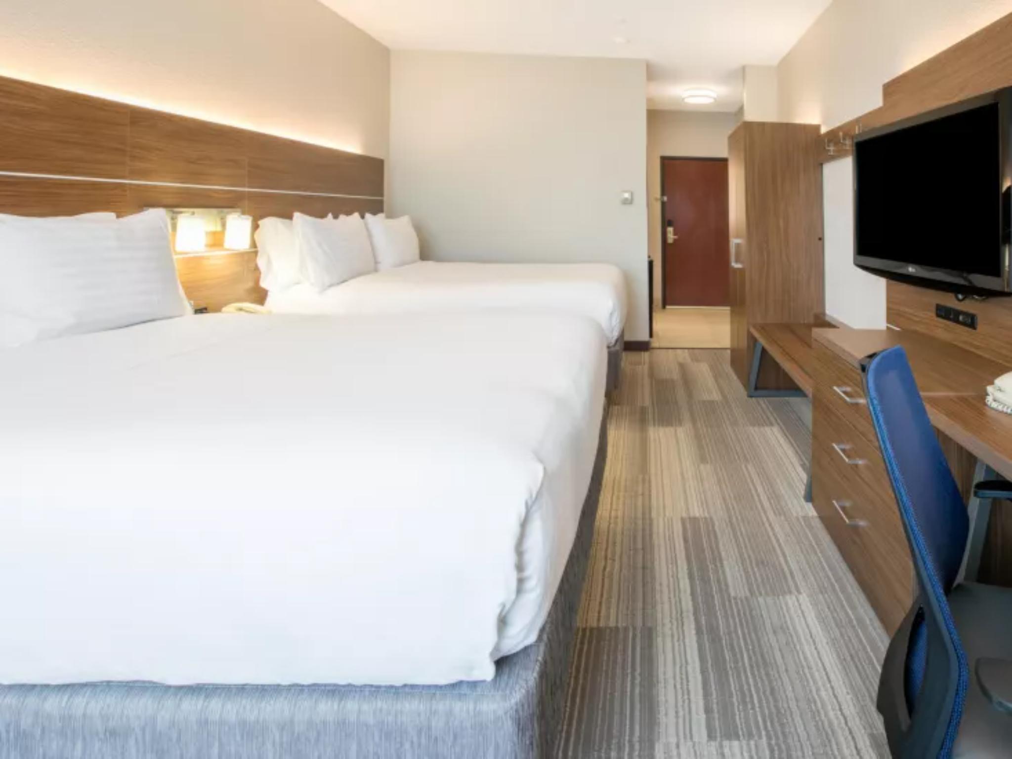 Double Accessible-two Queen Beds