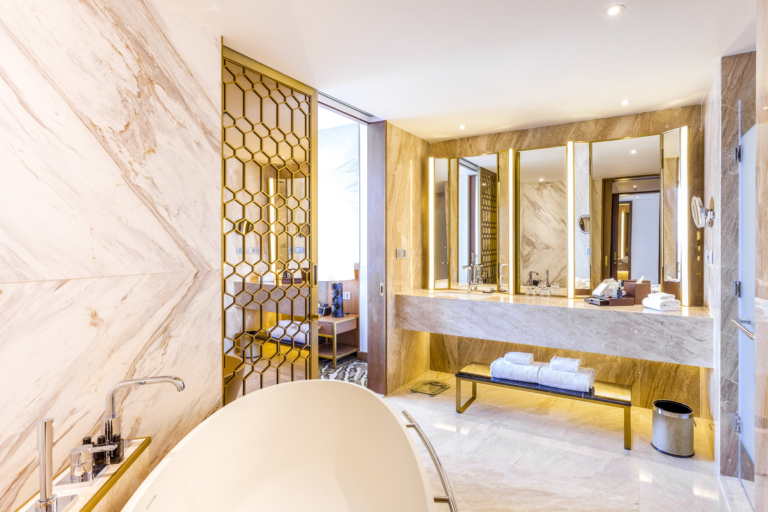 Suite Executive King Bed