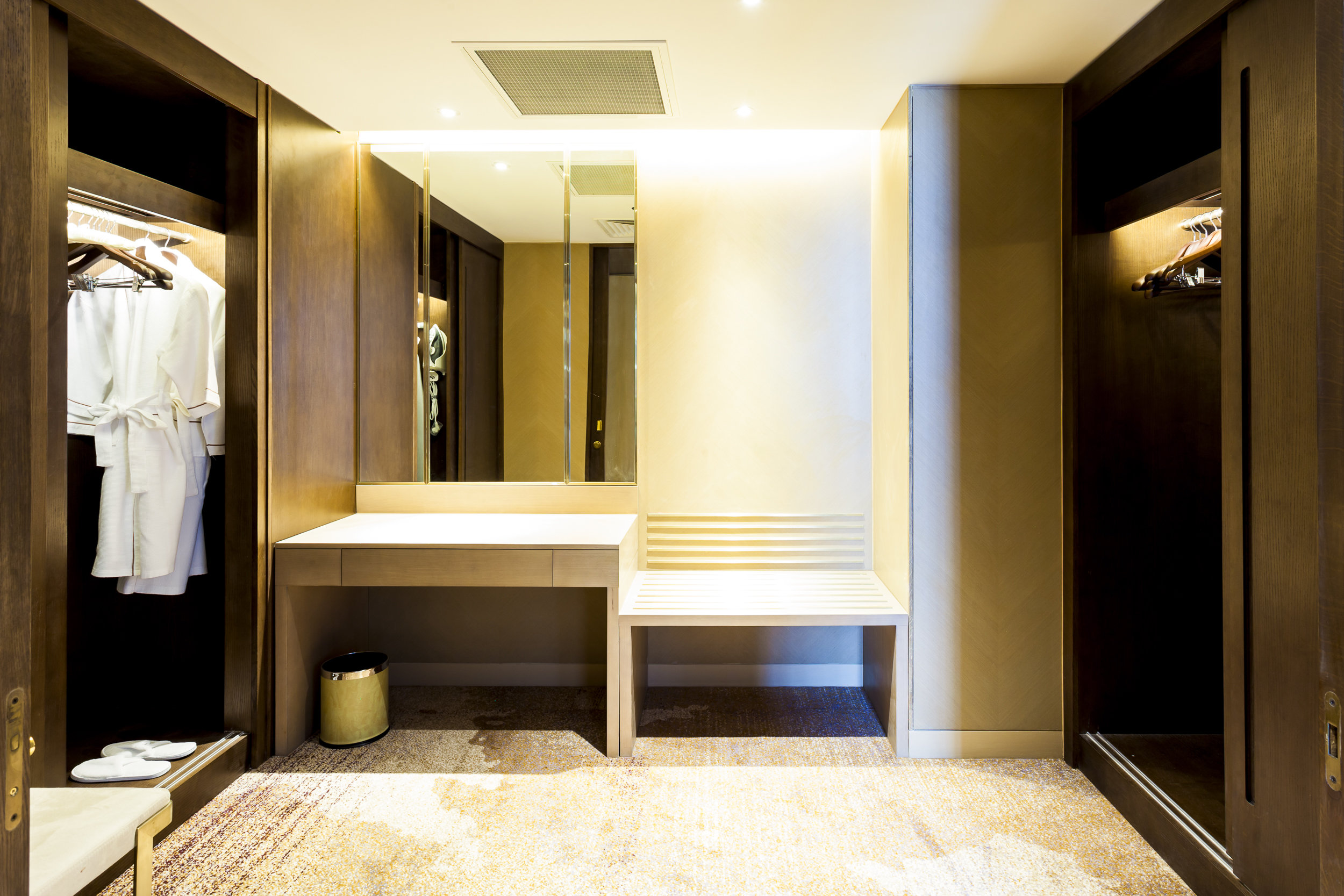 Suite King Bed Non Smoking