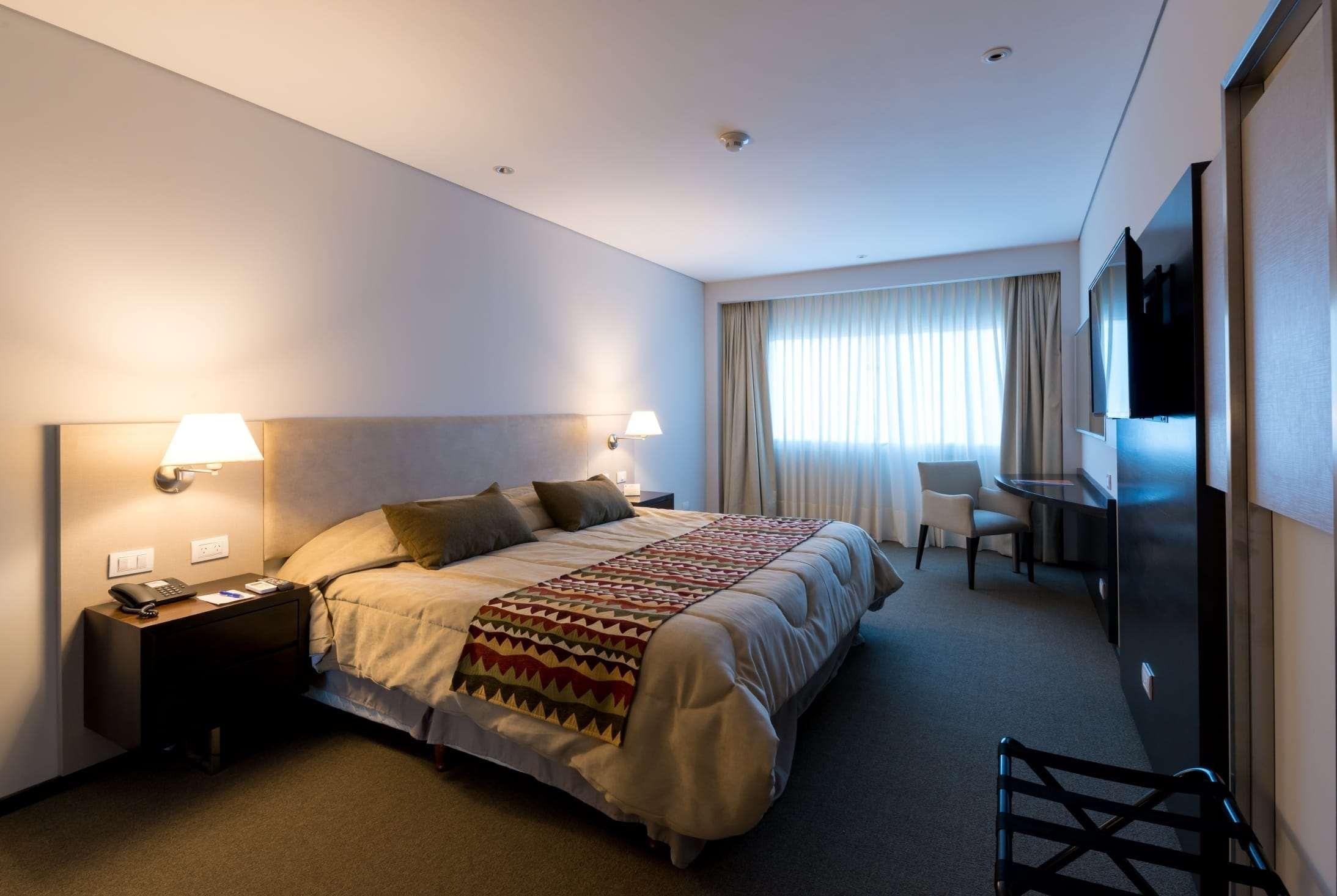 Room King Bed Non Smoking