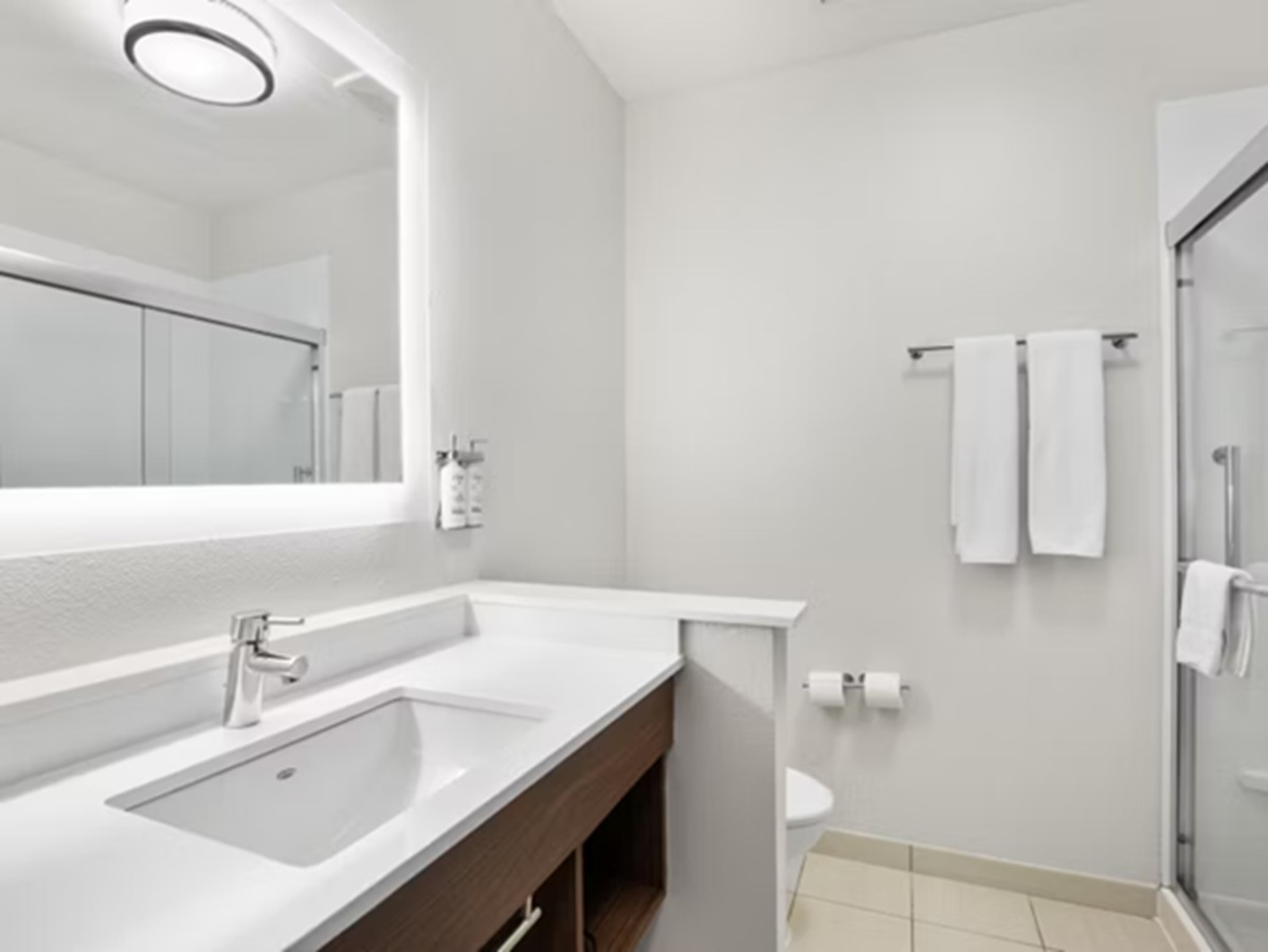 Room Accessible-two Queen Beds