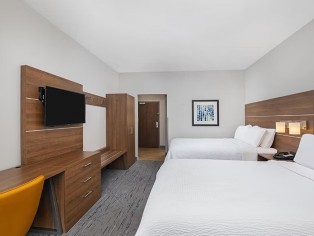 Room Accessible-two Queen Beds