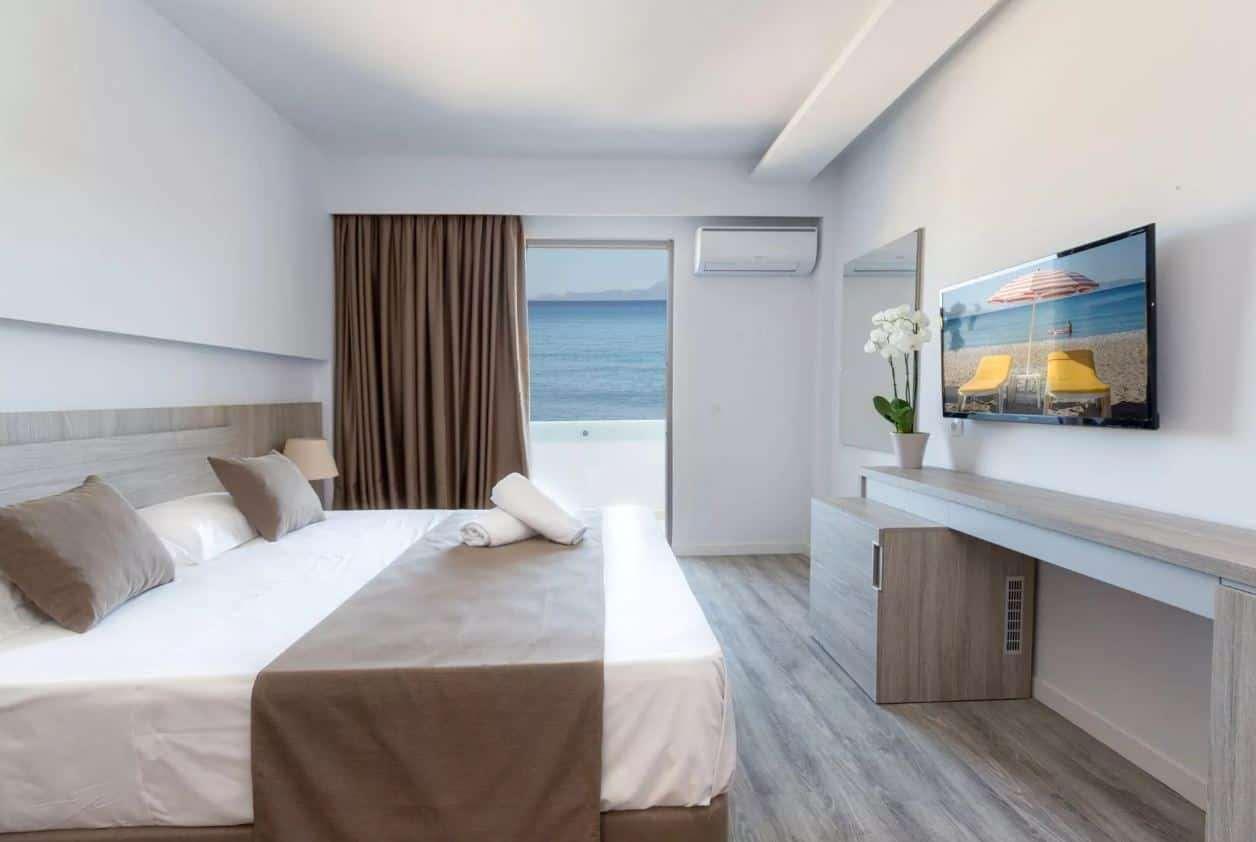 Suite Queen Size Bed