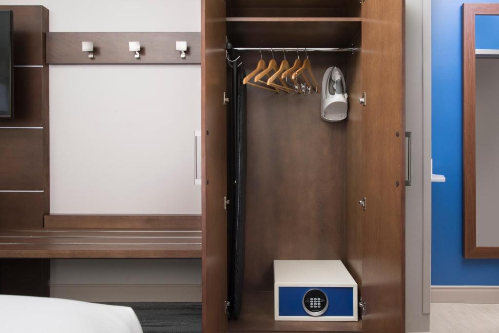 Suite Accessible-two Queen Beds