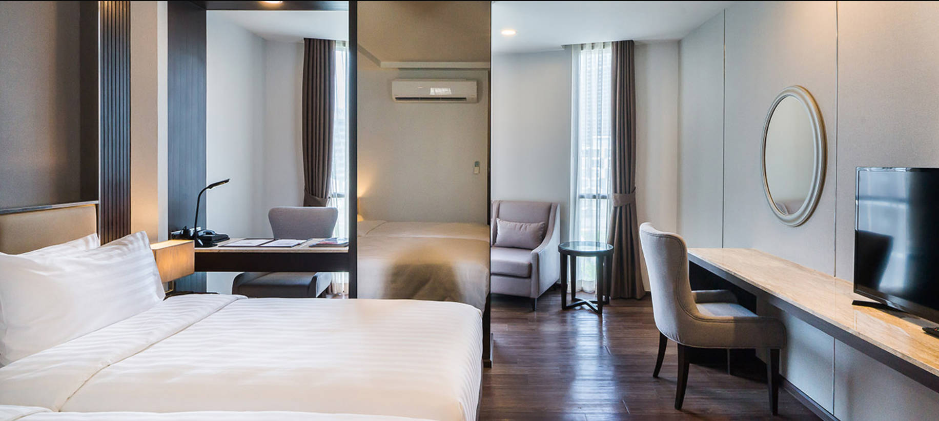 Double Deluxe King Bed