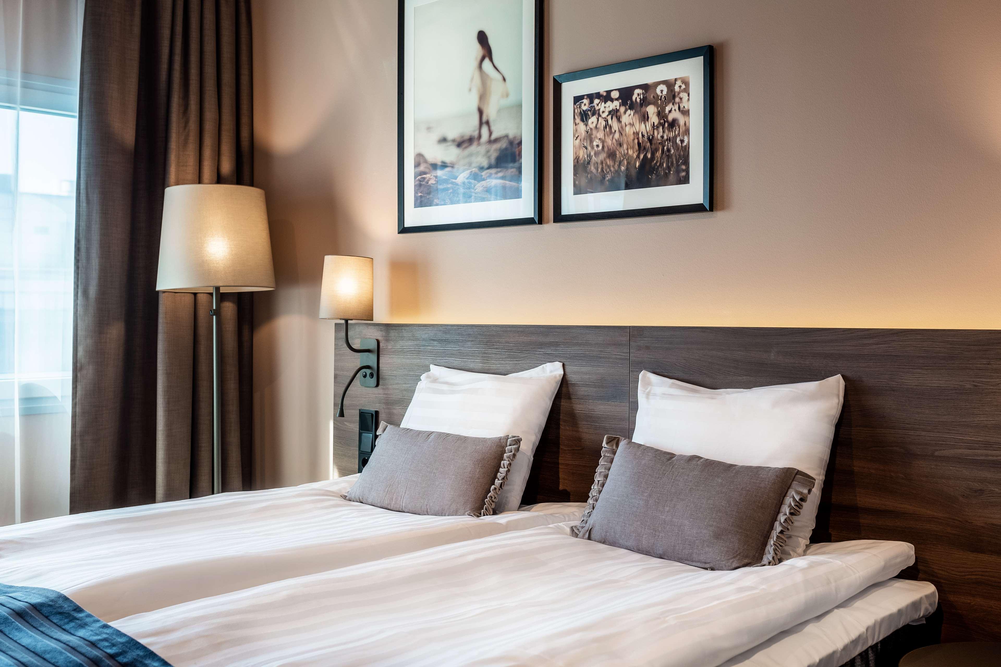 Double King Size Bed