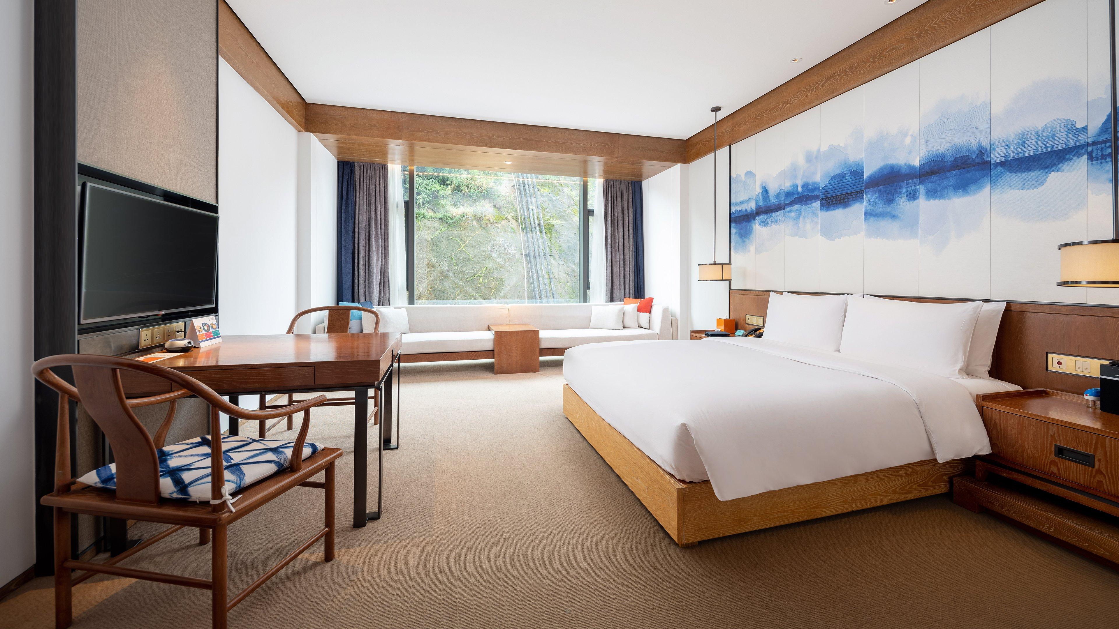 Double Accessible King Size Bed