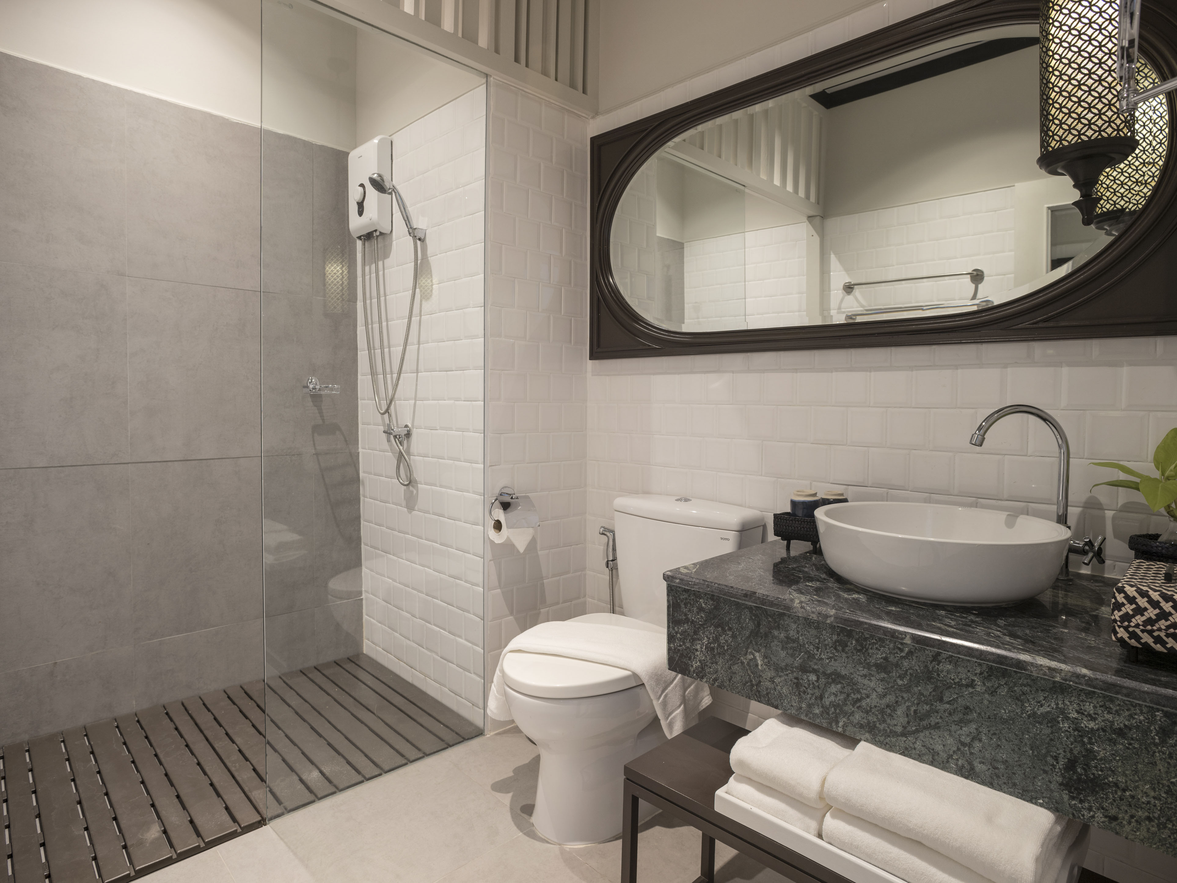 Double or Twin Executive