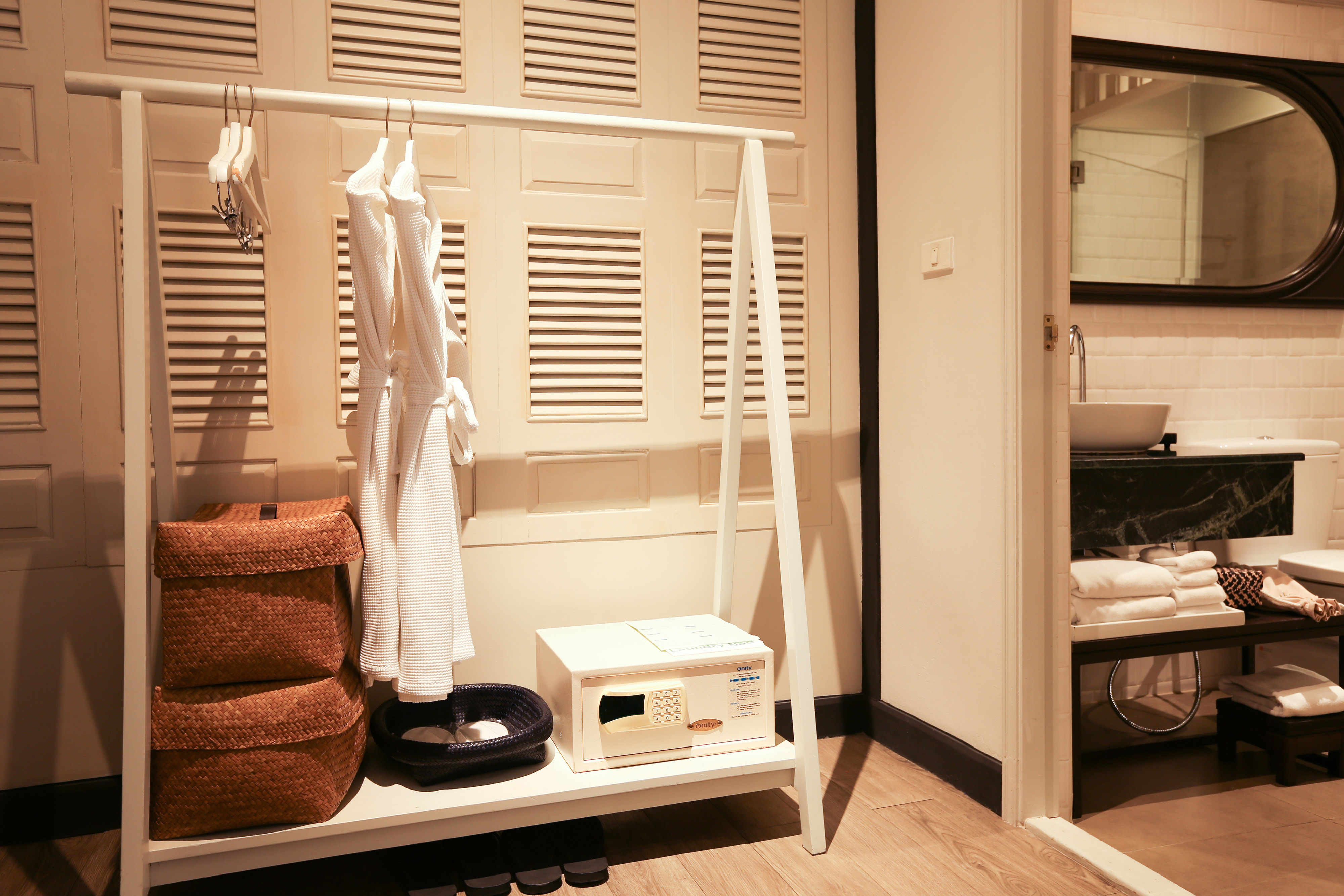 Double or Twin Deluxe