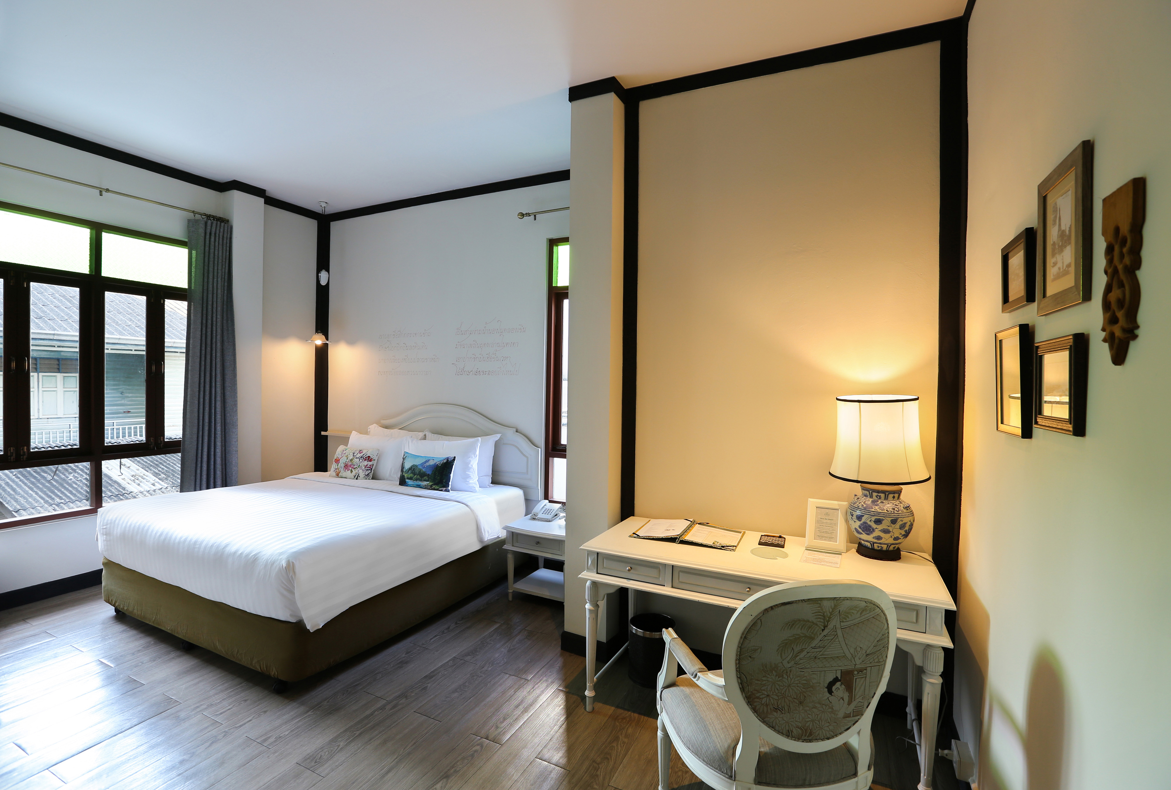 Double or Twin Deluxe