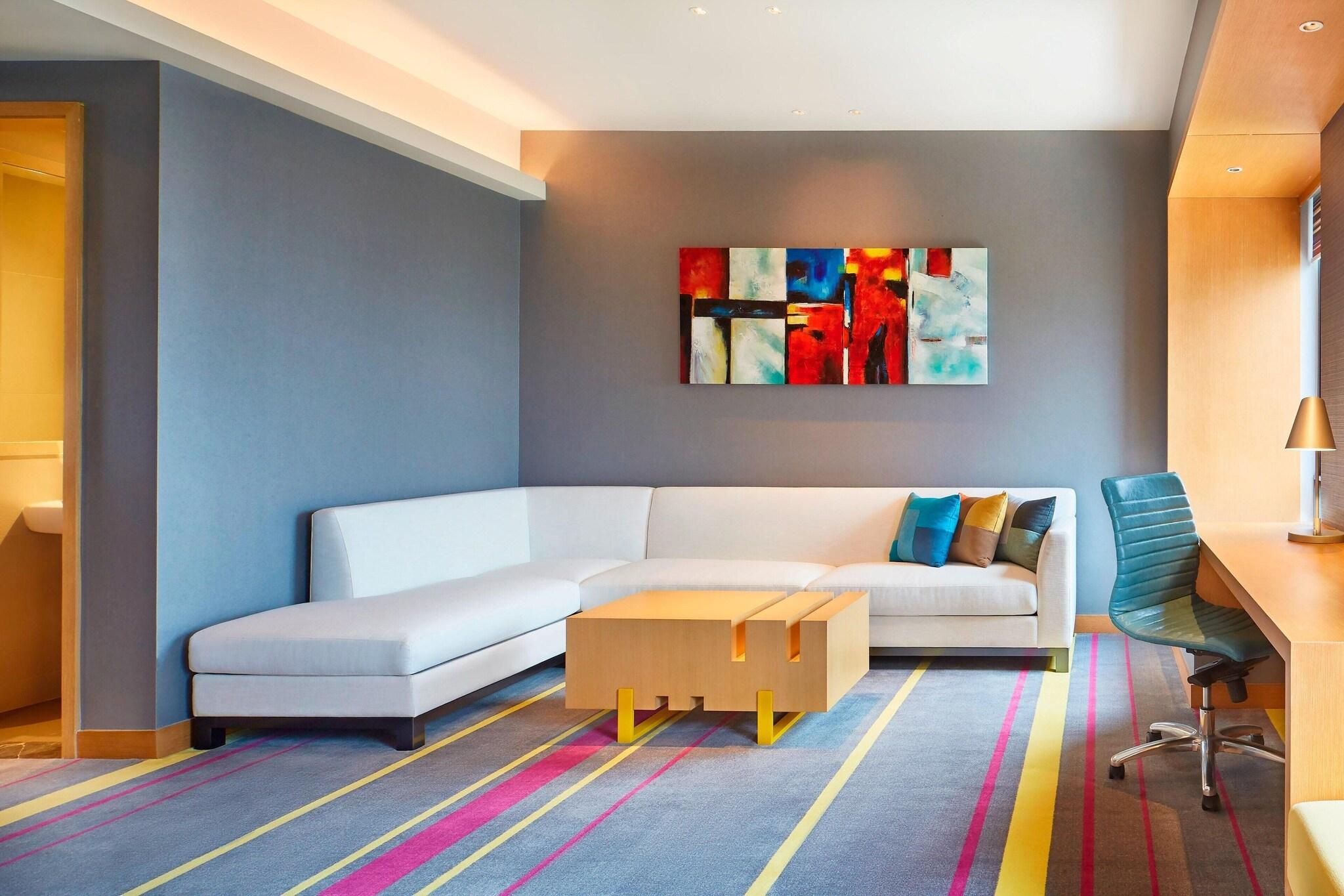 Suite King Bed One Bedroom 